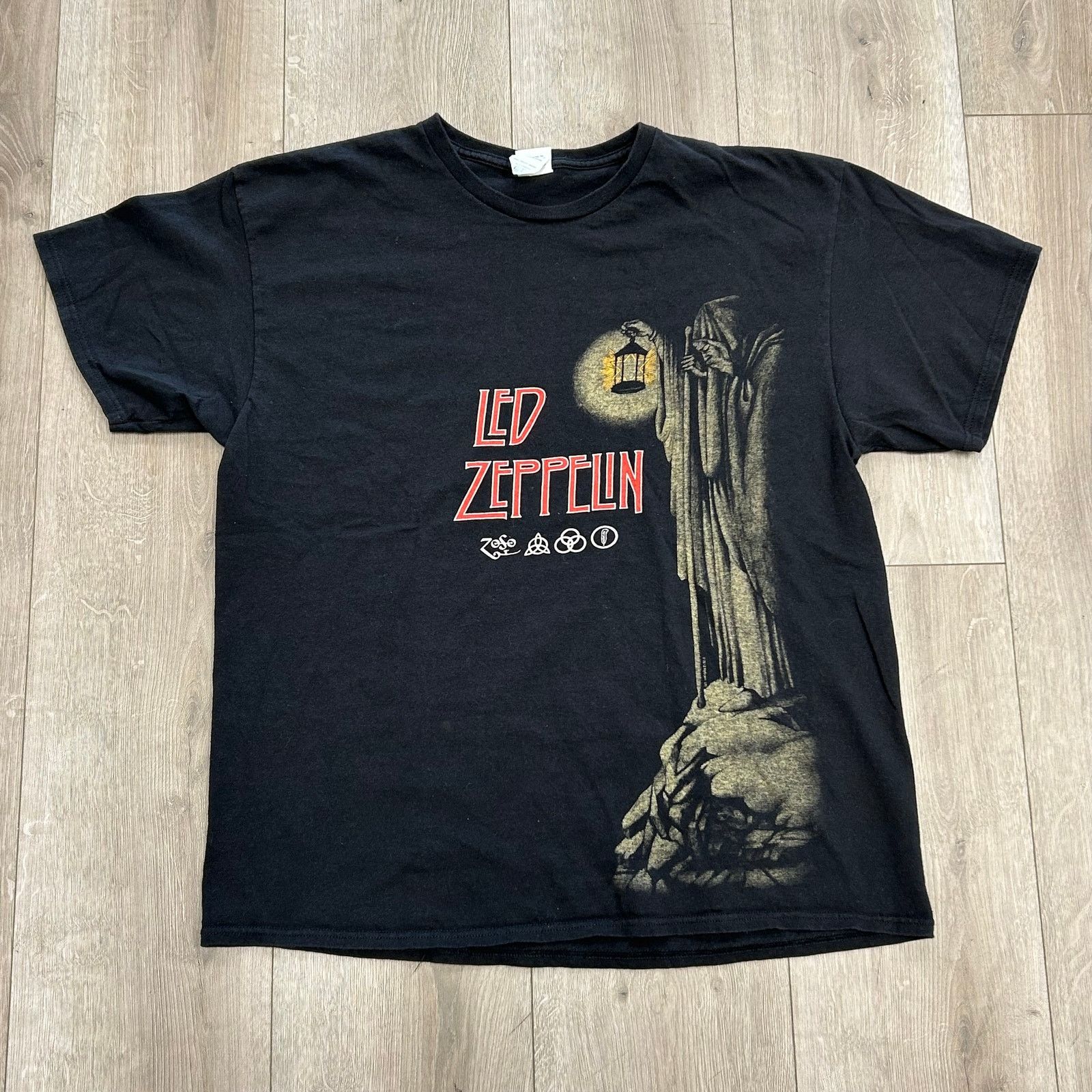 Vintage Led Zeppelin The Hermit Album Cover Band Tee T Shirt size XL Size US XL / EU 56 / 4 - 1 Thumbnail