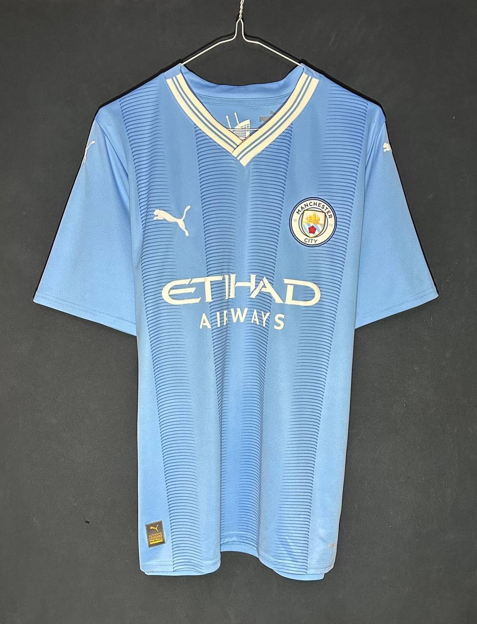 Puma Manchester City Home 2023 2024 Puma football Jersey shirt Size US L / EU 52-54 / 3 - 1 Thumbnail