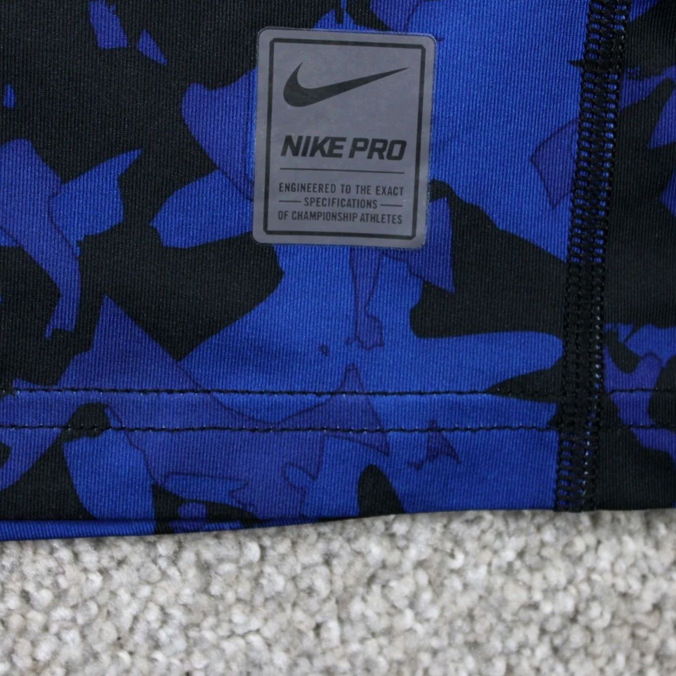 Nike Nike Pro Shirt Mens Medium Blue/Black Camo Dri-Fit Athletic Short Sleeve Size US M / EU 48-50 / 2 - 6 Thumbnail