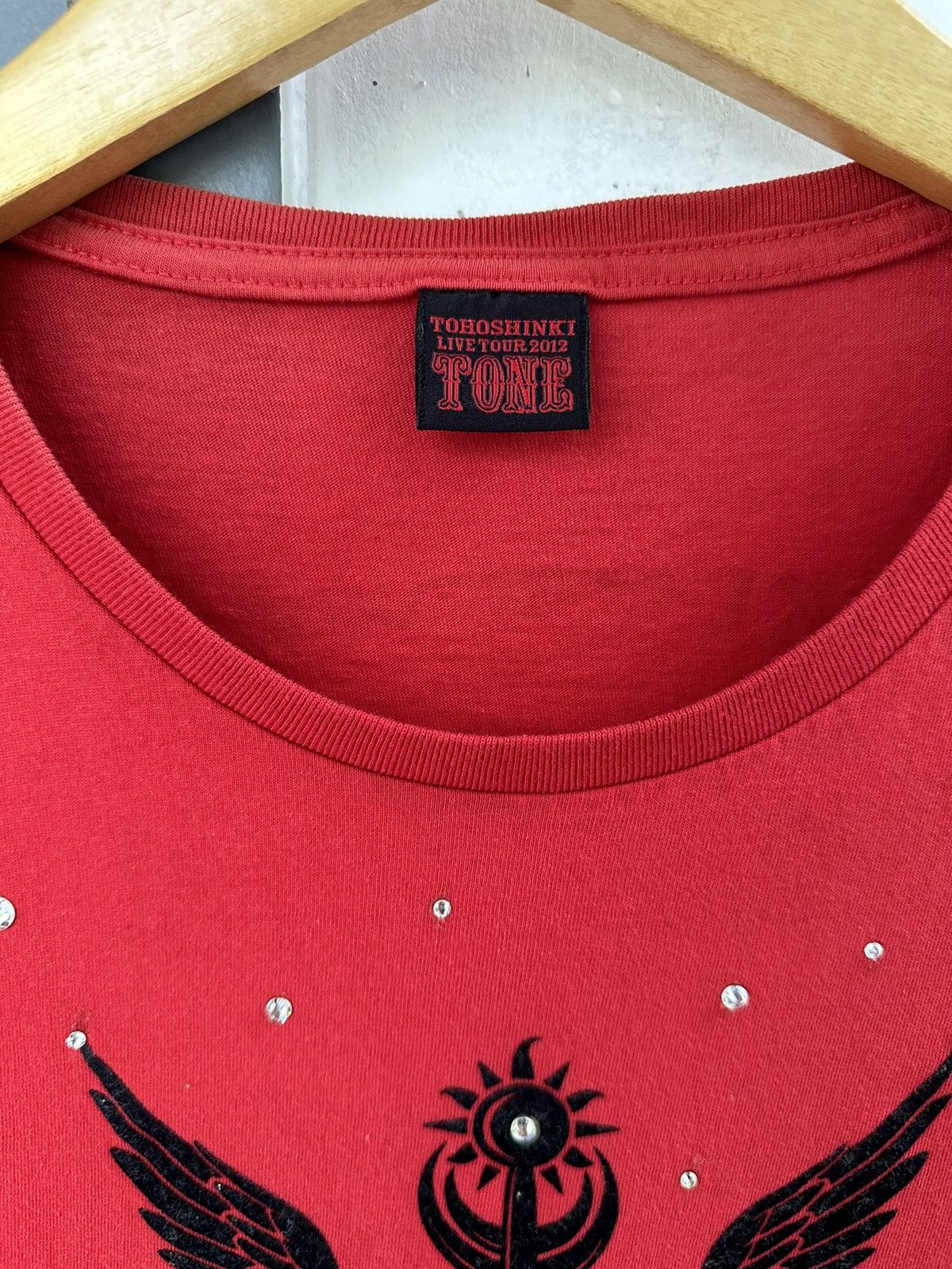 Band Tees × Beauty Beast × If Six Was Nine TVXW TOHOSHINKI TONE TOUR DUO POP STUDED TSHIRT Size US S / EU 44-46 / 1 - 10 Thumbnail