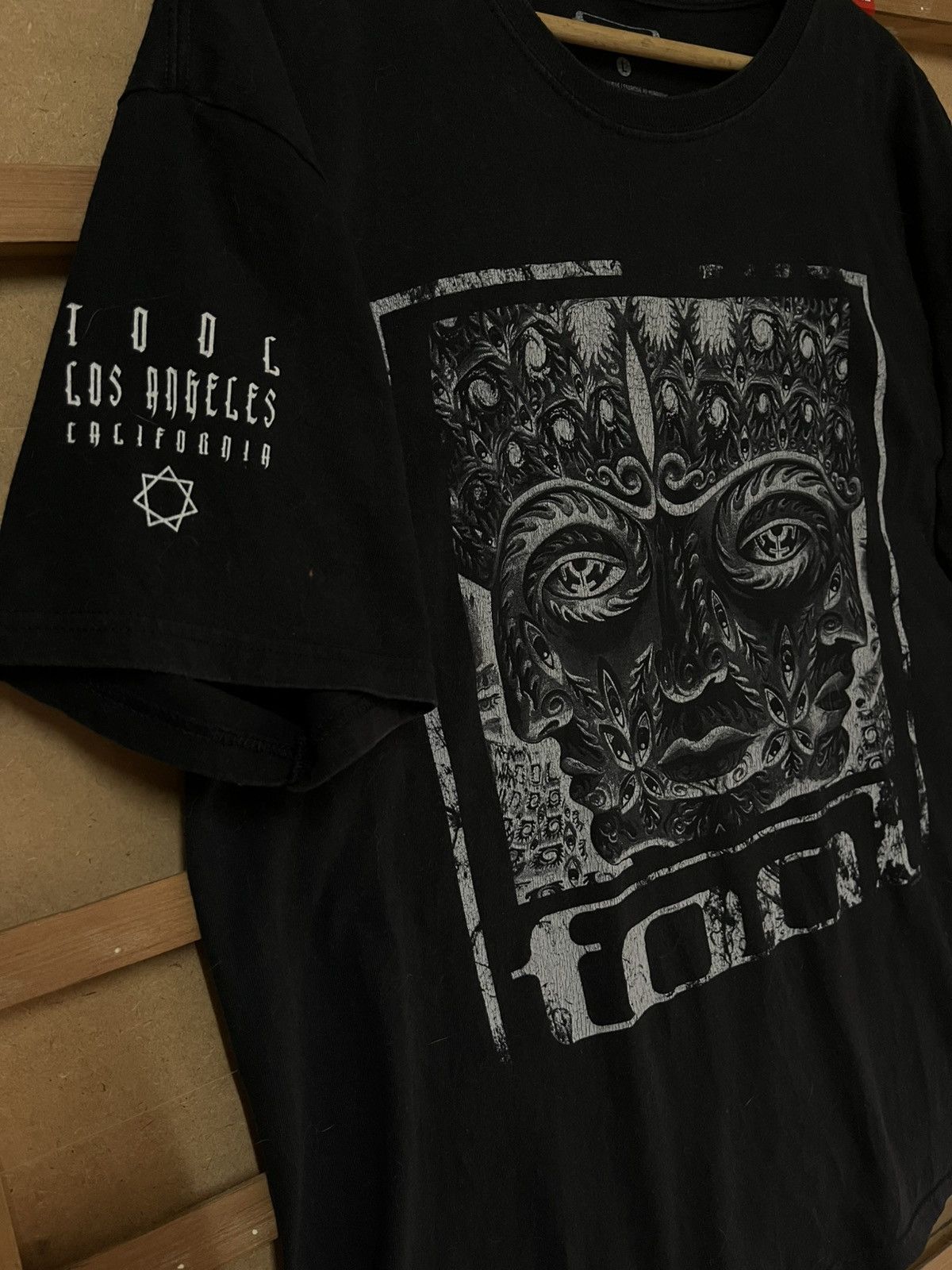 Band Tees Tool T-Shirt Sz. L Size US L / EU 52-54 / 3 - 2 Thumbnail
