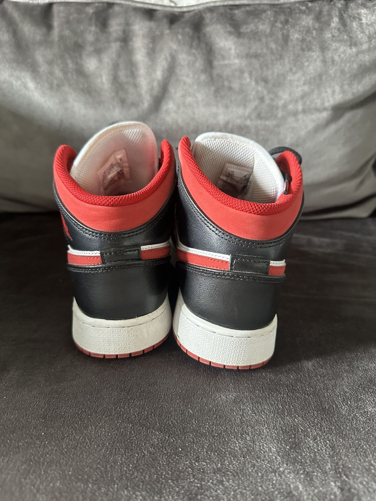 Nike Air Jordan 1 Mid Zwart Wit Maat 40 Size US 9 / IT 39 - 4 Thumbnail