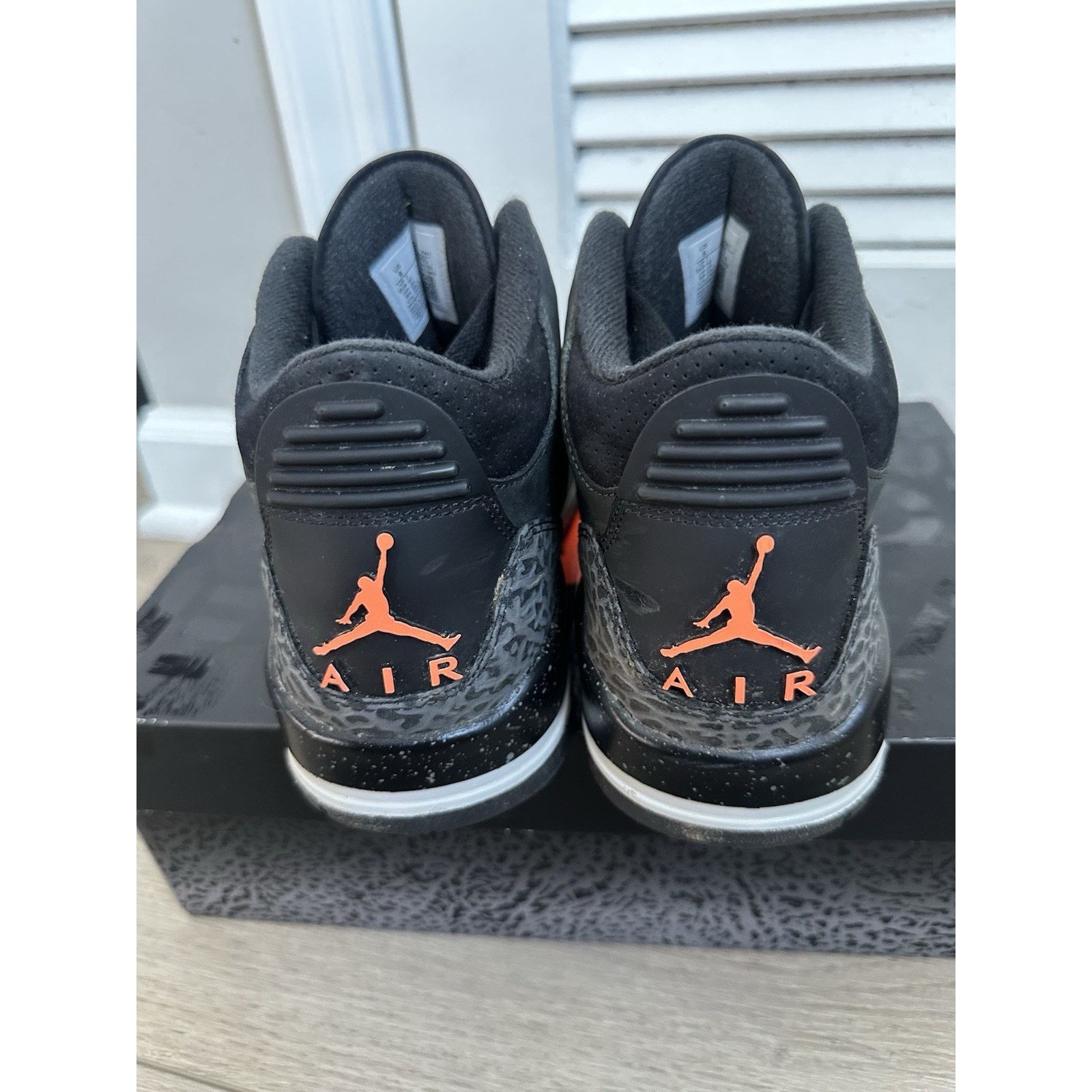 Jordan Brand Air Jordan 3 Retro Fear Pack Men's Sneakers 2023 Size 8 Size US 8 / EU 41 - 4 Thumbnail