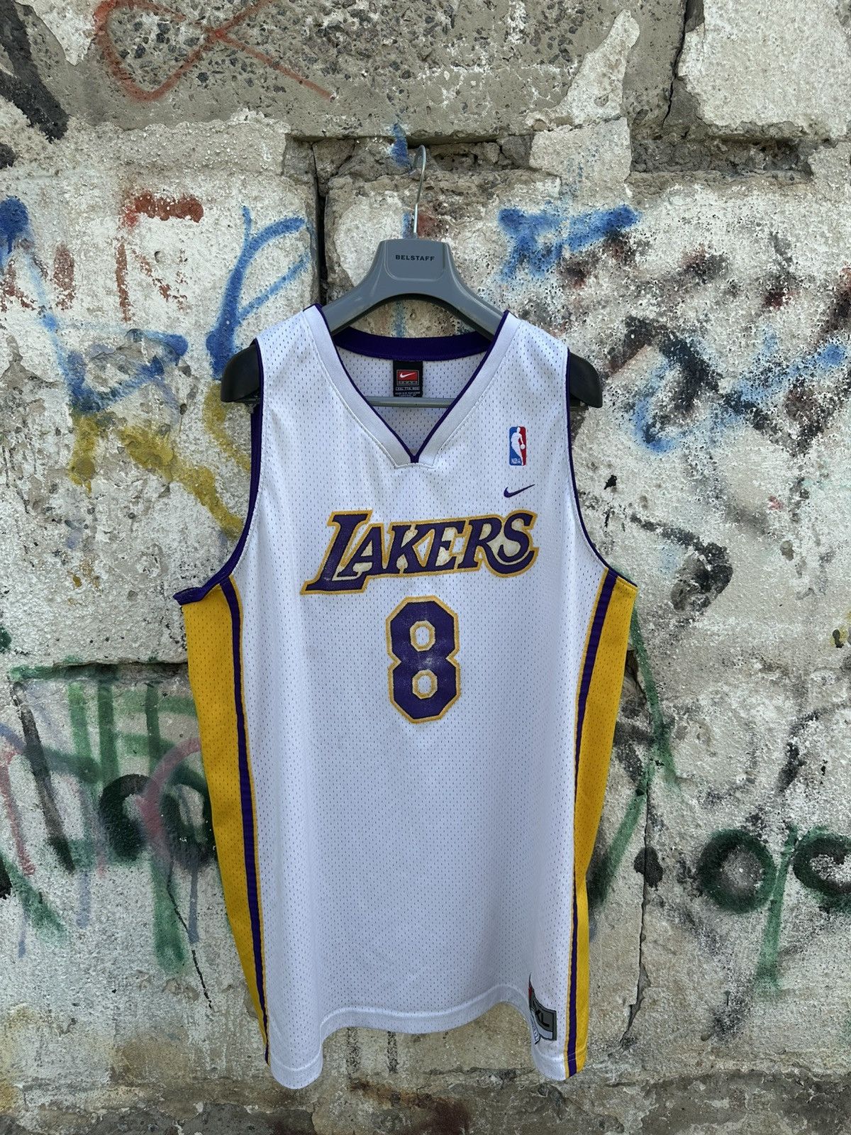 Nike × Vintage NIKE KOBE BRYANT #8 LOS ANGELES LAKERS NBA JERSEY Size XXL Size US XXL / EU 58 / 5 - 1 Thumbnail