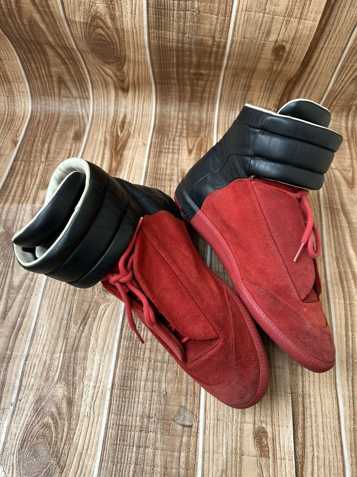 Maison Margiela 👀Maison Margiela Red Leather Suede Futures Hightops Size US 9 / EU 42 - 8 Thumbnail