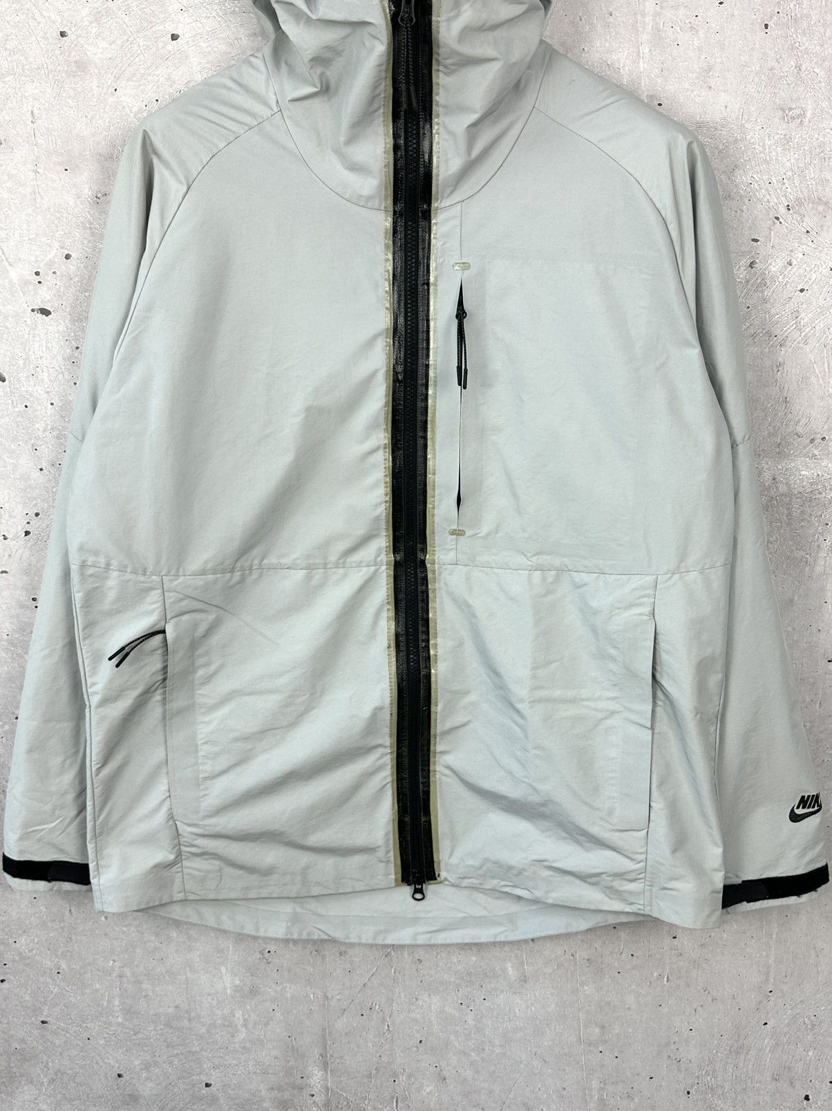 Nike × Vintage Nike Tech Fleece Grey Nylon Logo Hooded Light Jacket Size US L / EU 52-54 / 3 - 4 Thumbnail