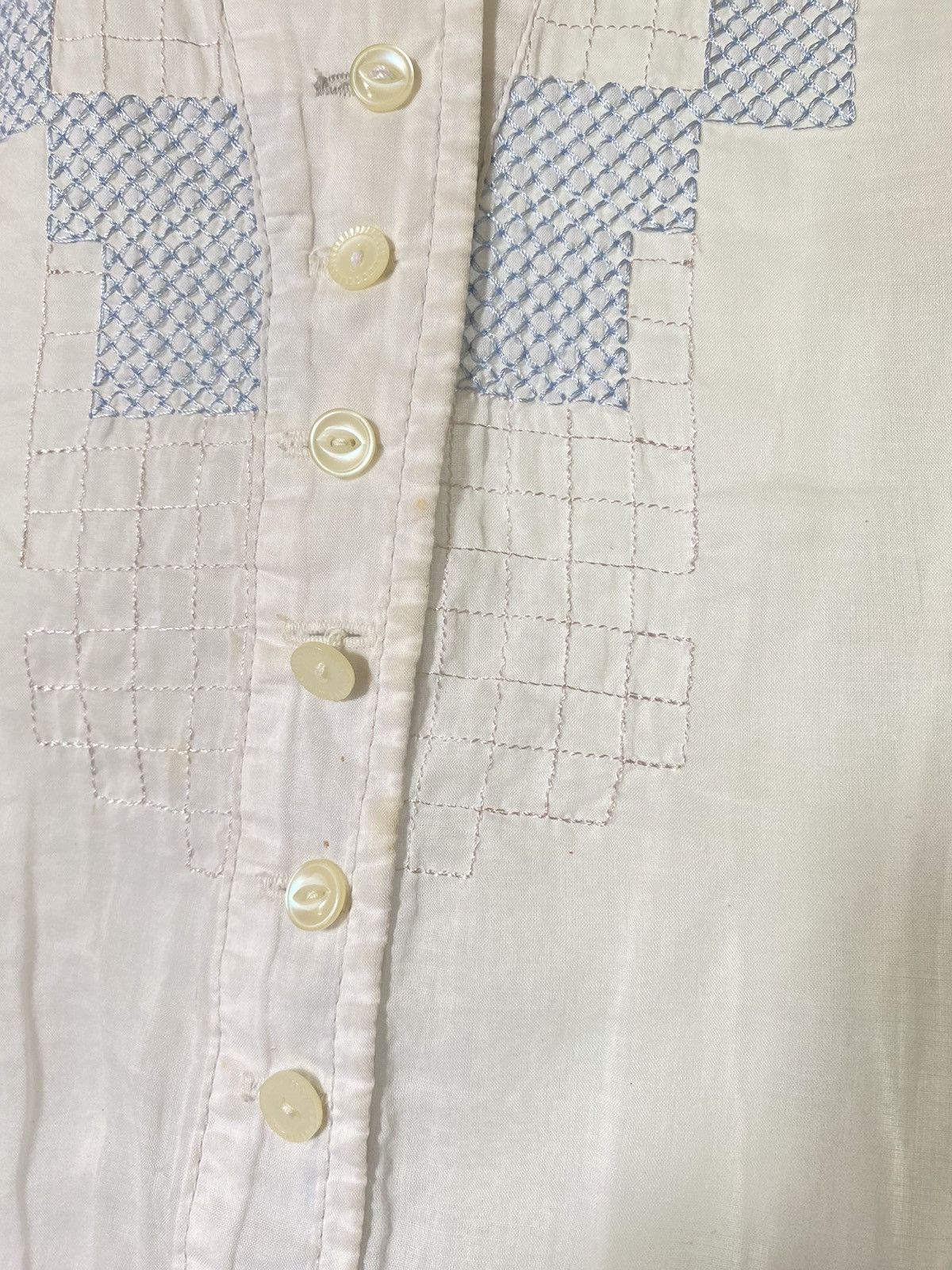 Marithe + Francois Girbaud MARITHE + FRANÇOIS GIRBAUD White shirt with blue embroidery Size M / US 6-8 / IT 42-44 - 6 Thumbnail