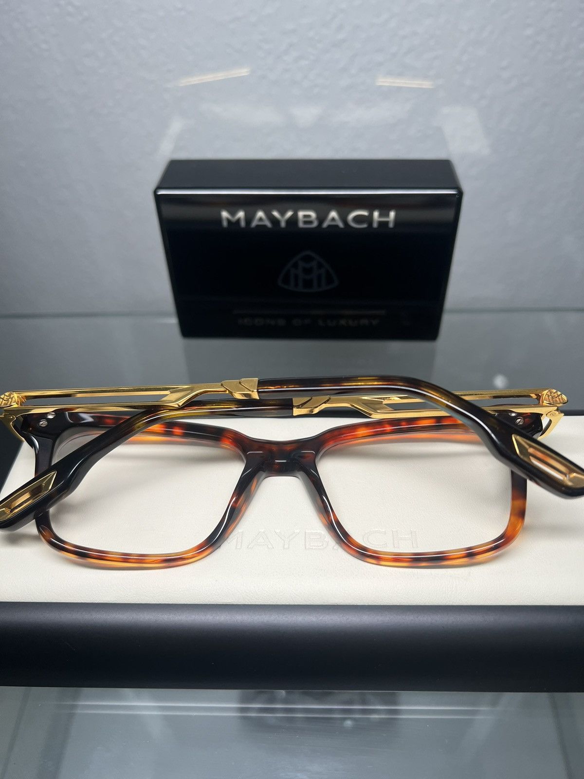 Maybach The Expert IV Glasses