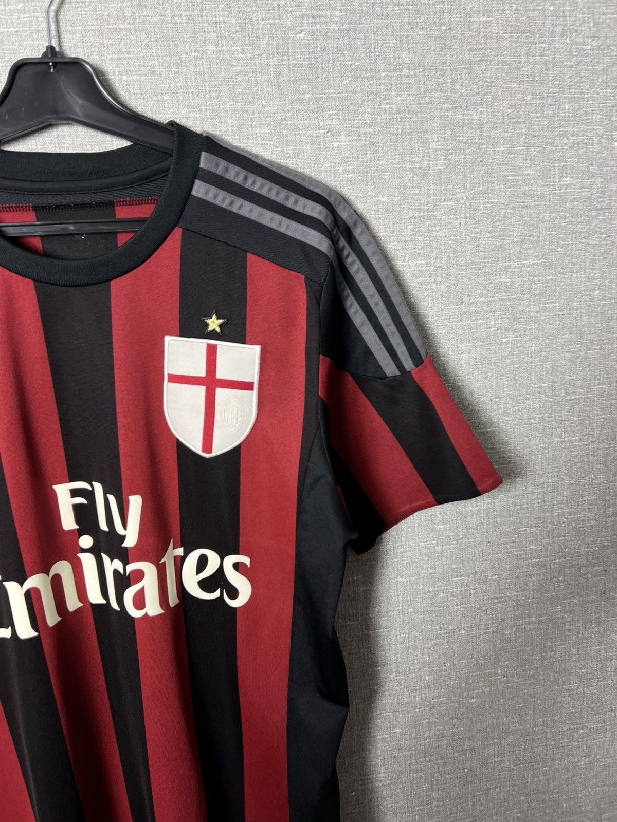 Adidas 2015 / 2016 AC Milan Italy Adidas Vintage Home Soccer Jersey Size US M / EU 48-50 / 2 - 4 Thumbnail