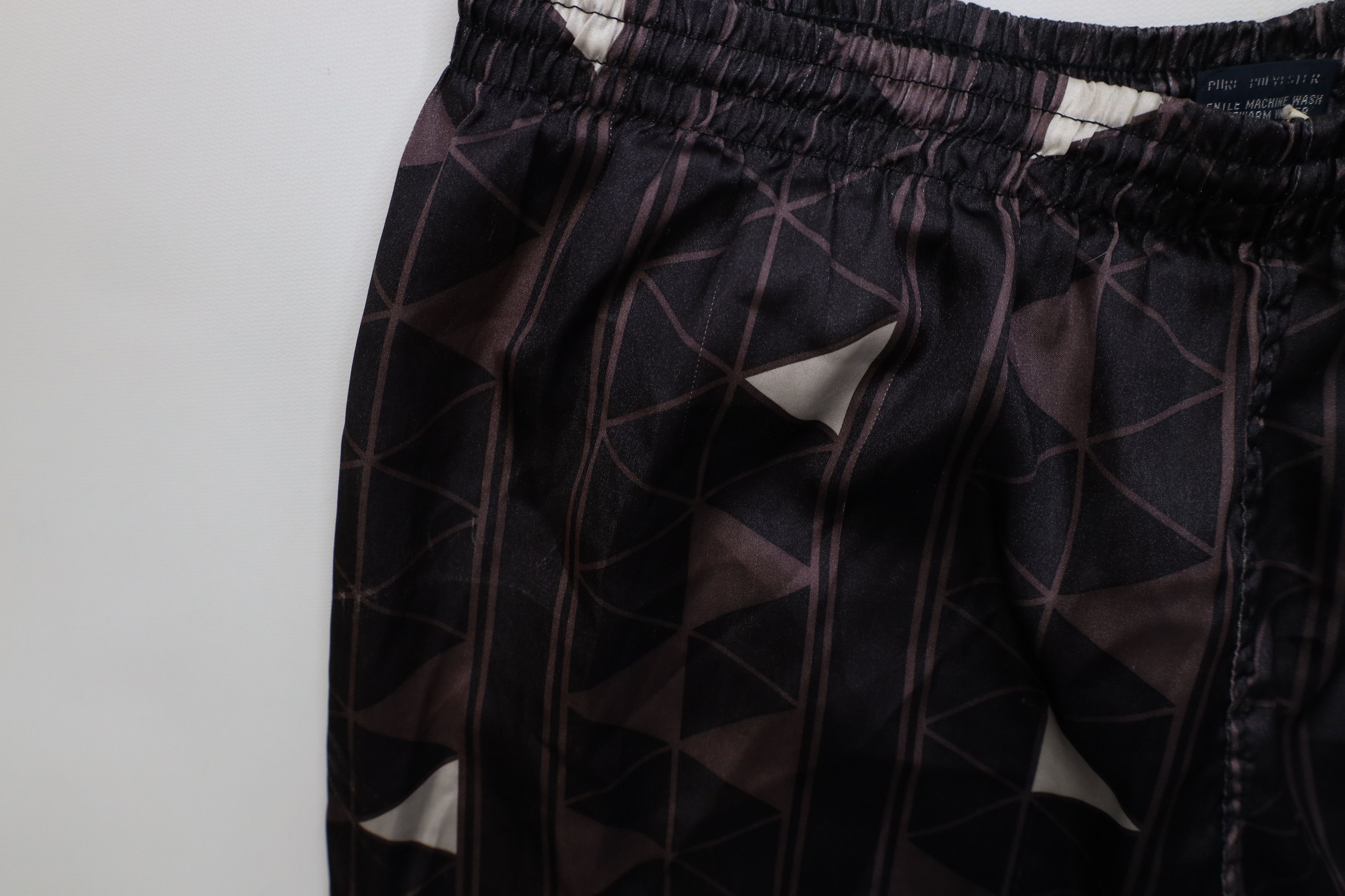 Vintage Vintage 90s Geometric Running Jogging Soccer Shorts Size US 34 / EU 50 - 7 Thumbnail