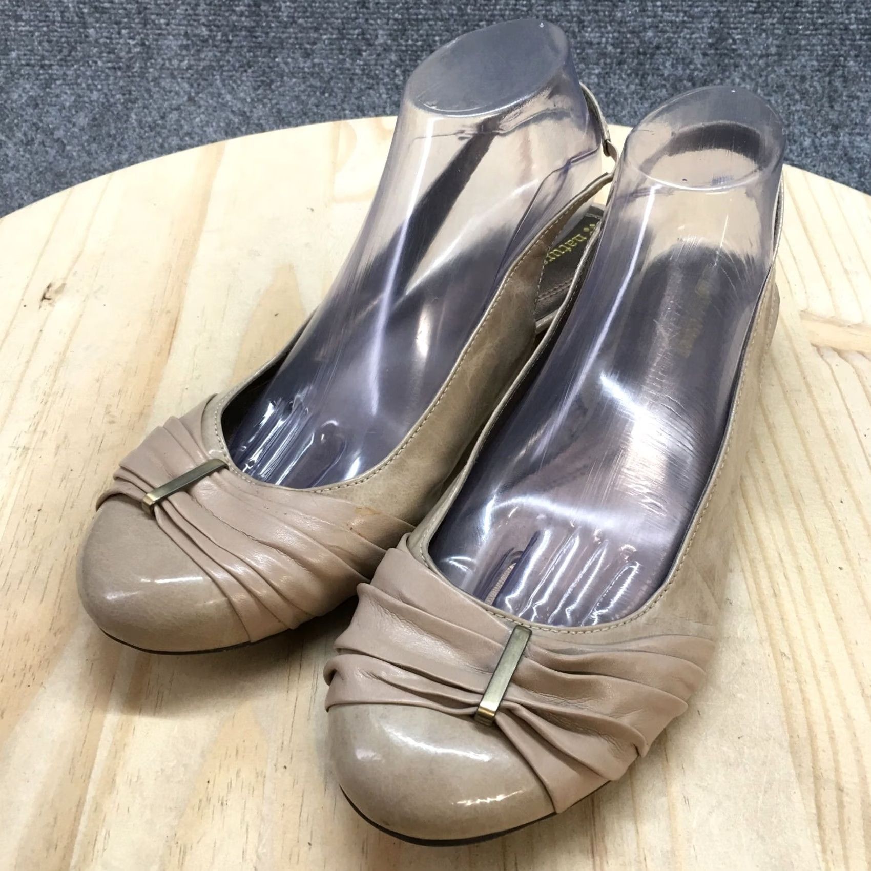 Naturalizer Naturalizer Sandals Womens 11M Hanley Closed Toe Slingback Brown Leather Slip On Size US 8 / IT 38 - 3 Thumbnail