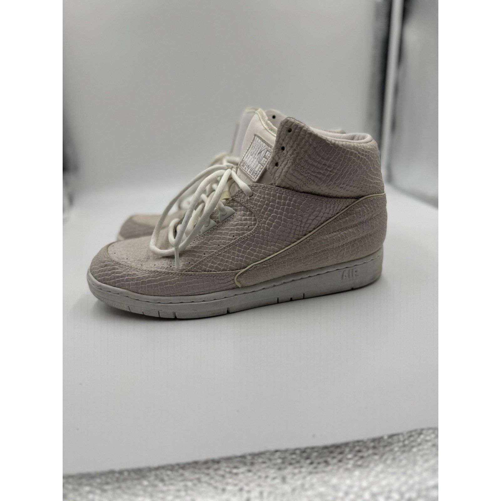 Nike Size 11 - Nike Air Python White NBS383 Size US 11 / EU 44 - 1 Thumbnail