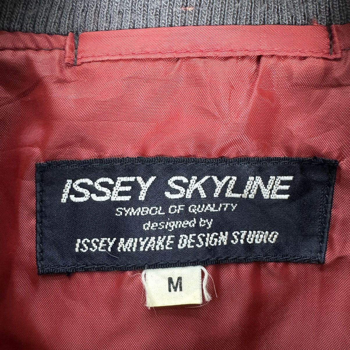 Issey Miyake 🔥80s ISSEY MIYAKE SKYLINE STUDIO BOMBER SNAP BUTTON JACKET Size US M / EU 48-50 / 2 - 21 Thumbnail