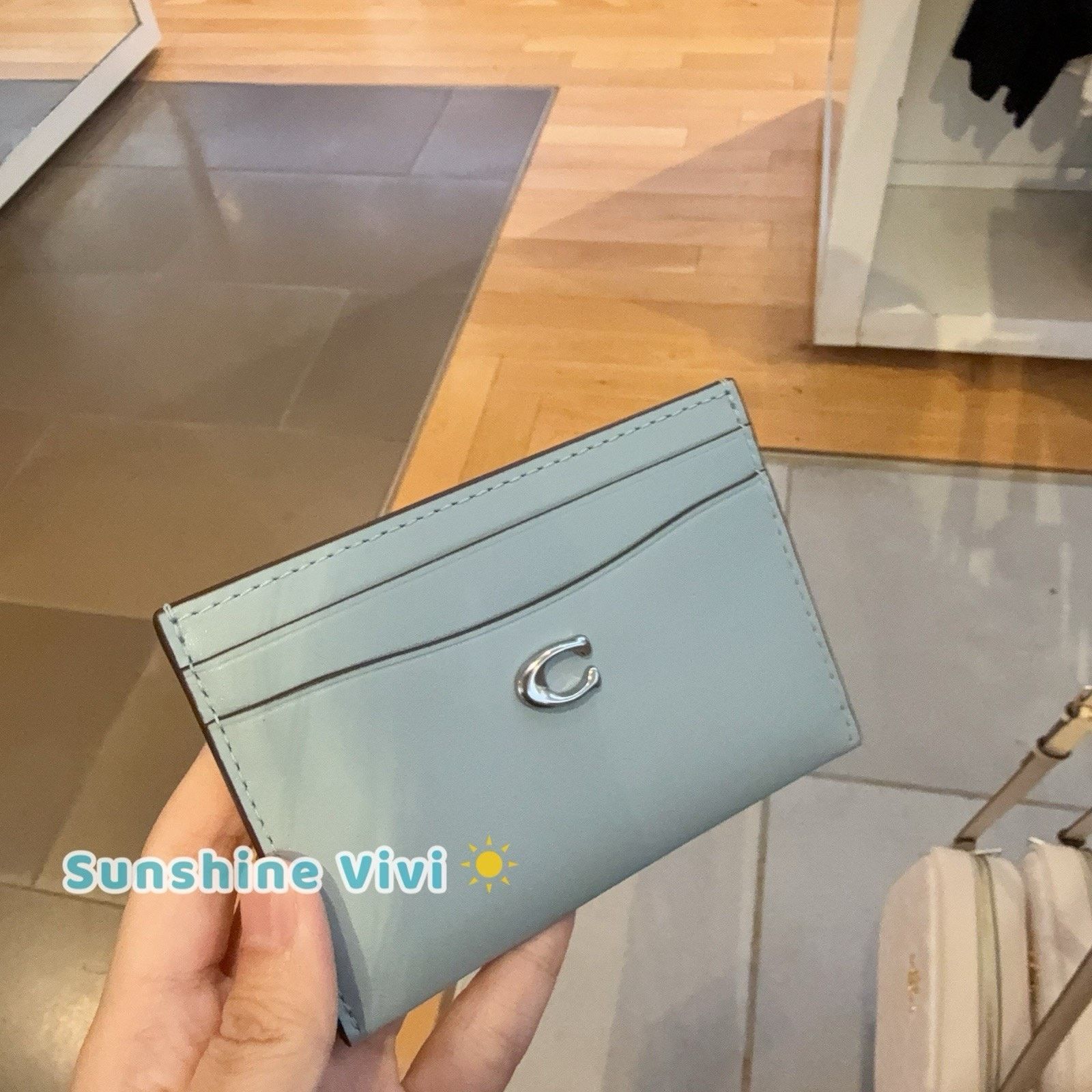 Coach NWT Coach Essential Card Case CM435 Silver/Light Blue Size ONE SIZE - 1 Thumbnail