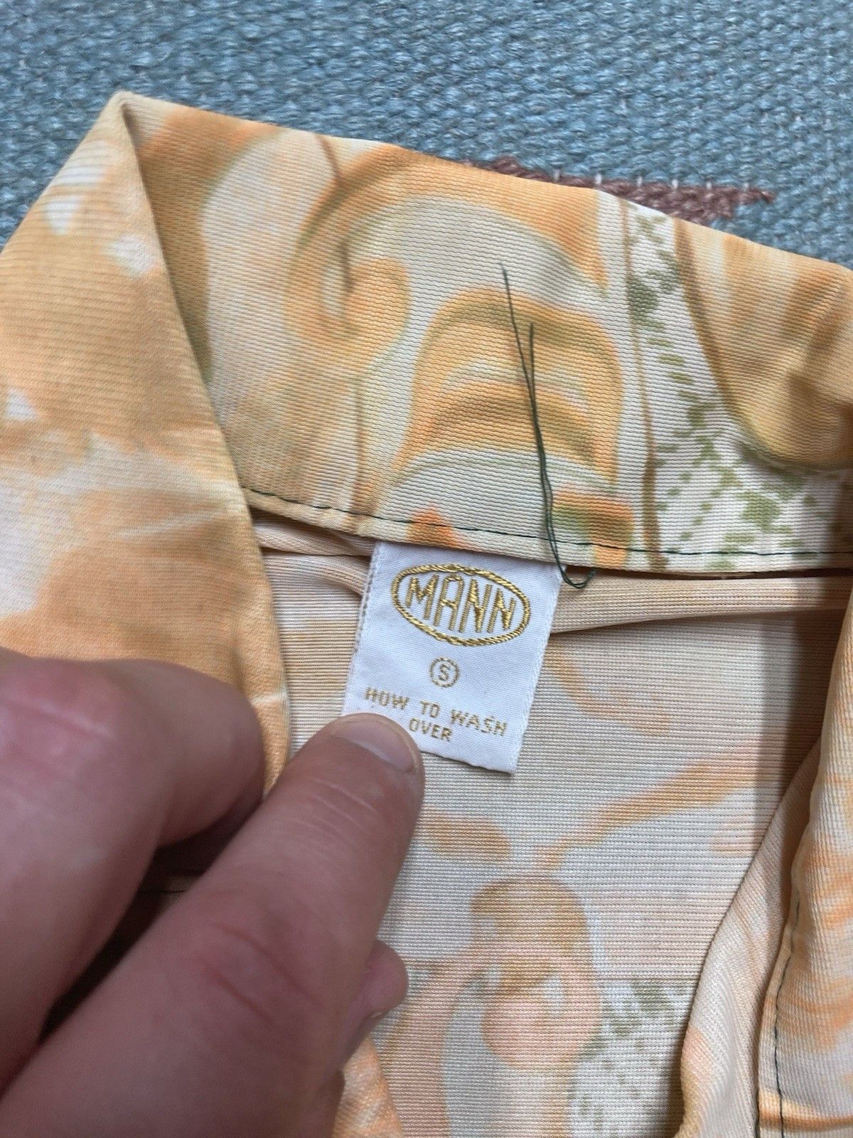 Vintage Vtg 70s button shirt nylon acetate? Wild West women’s small Size S / US 4 / IT 40 - 6 Thumbnail