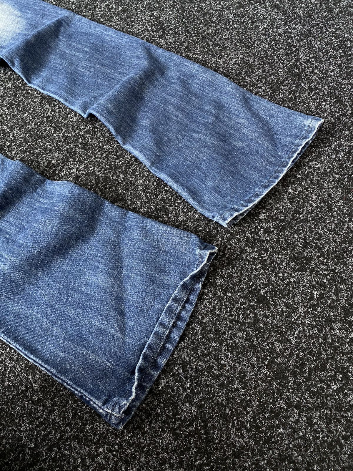 Diesel × If Six Was Nine × Vintage Crazy Vintage 90s Diesel Flared Baggy Jeans Size 31" - 11 Thumbnail