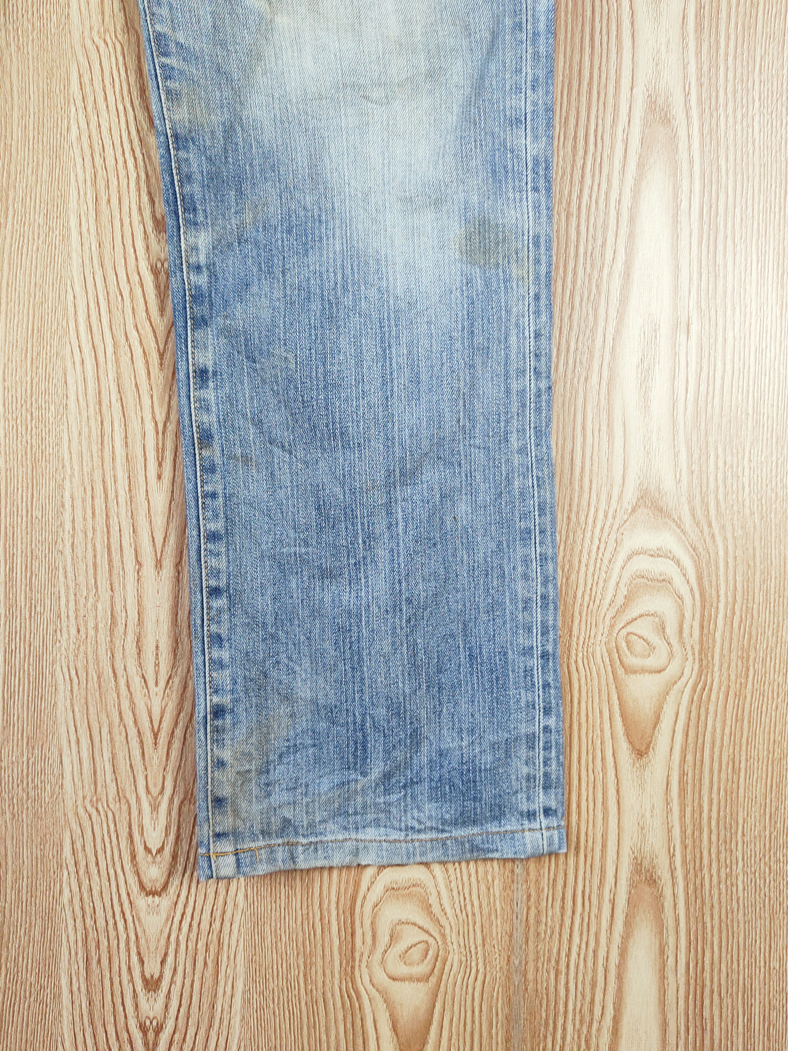 Uniqlo × Vintage Uniqlo Blue Faded Distressed Ripped Jeans Size US 36 / EU 52 - 6 Thumbnail