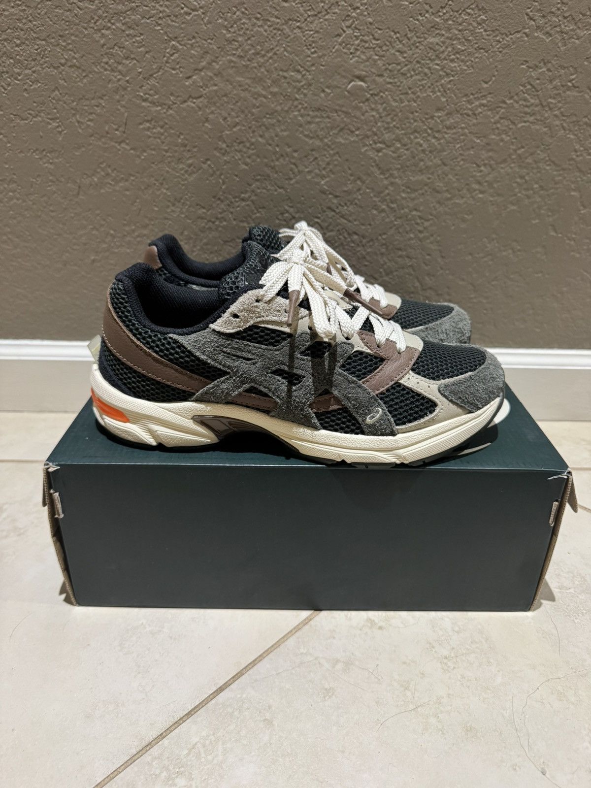 Asics 8 Asics Hal Studios Gel 1130 MK-II Forest Green Brown Orange Size US 8 / EU 41 - 1 Thumbnail