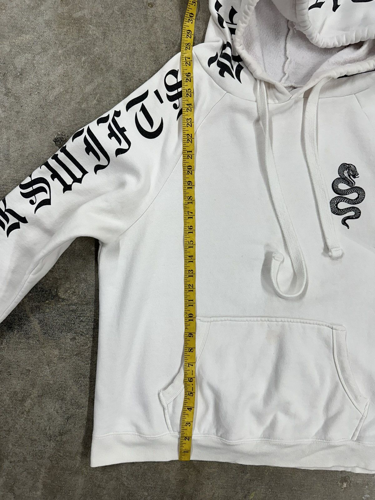 Band Tees Crazy Y2K Taylor Swift Reputation Serpent Tour Band Hoodie Size US M / EU 48-50 / 2 - 14 Thumbnail