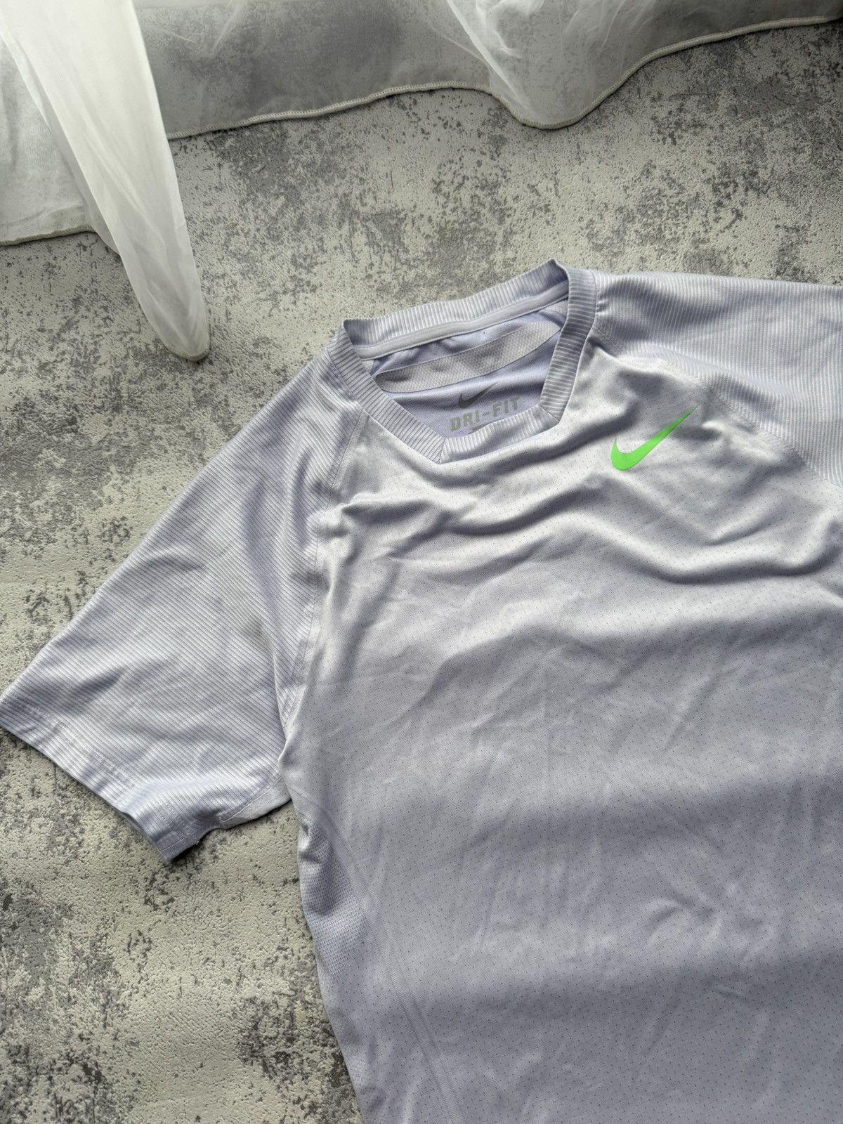 Nike Nike Roger Federer Limited French Open 2013 Tennis ShirtXS-S Size US XS / EU 42 / 0 - 8 Thumbnail