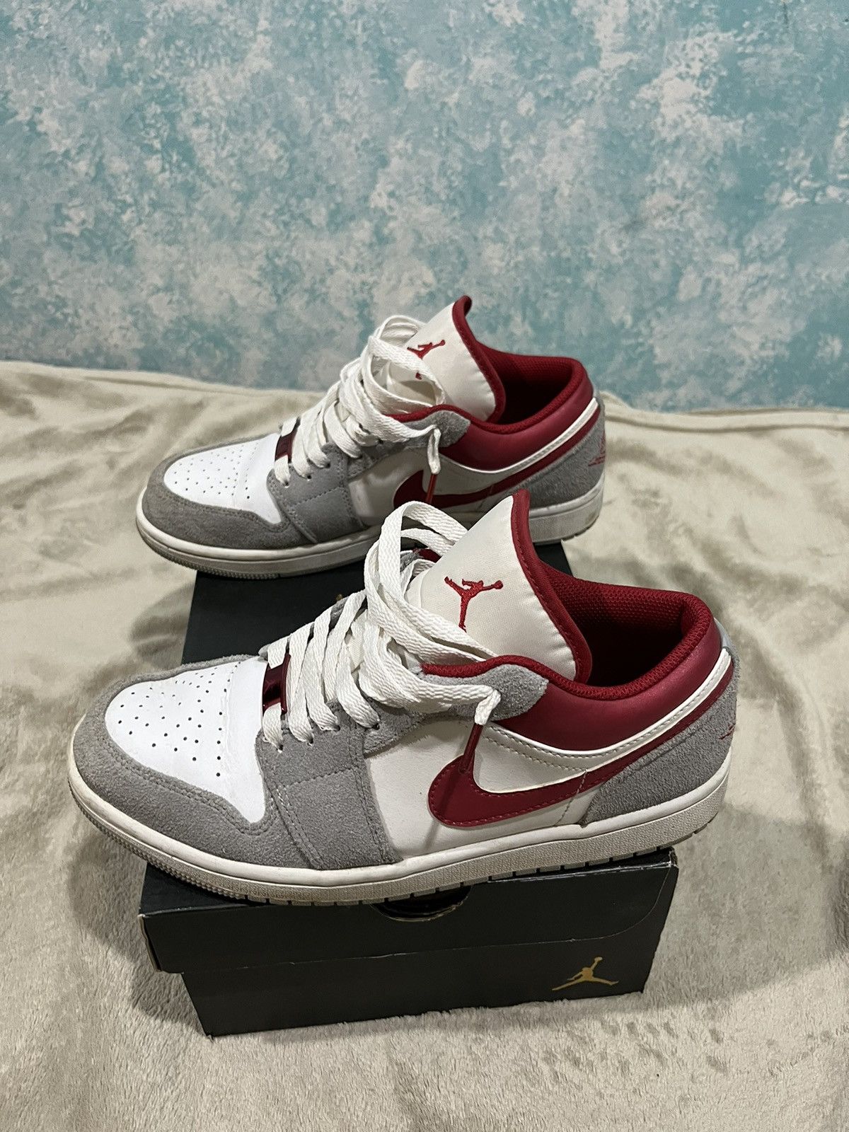 Jordan Brand White/Gray/Red Jordan 1 Low SE Size US 7.5 / EU 40-41 - 3 Thumbnail