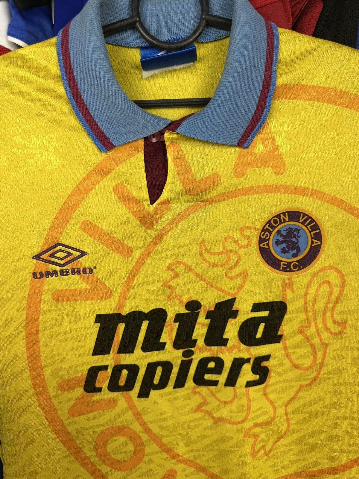 Umbro UMBRO ASTON VILLA 1991 1993 FOOTBALL SHIRT SOCCER JERSEY Size US S / EU 44-46 / 1 - 4 Thumbnail