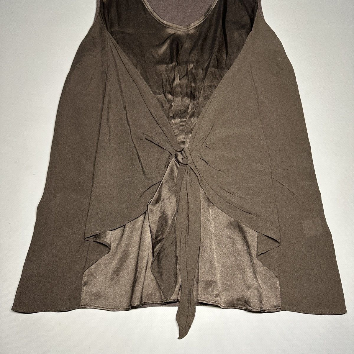 Brunello Cucinelli Brunello Cucinelli Women’s Brown Silk Sleeveless Top Size XL Size XL / US 12-14 / IT 48-50 - 5 Thumbnail