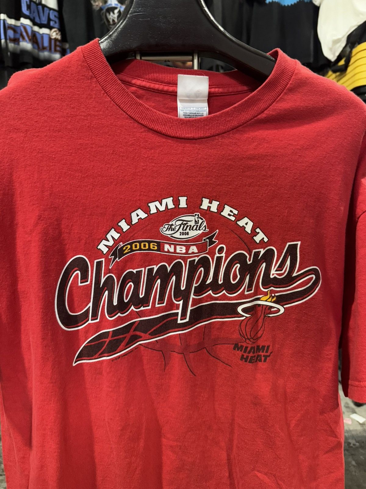 NBA 2006 Miami Heat Champions Tee XL Size US XL / EU 56 / 4 - 2 Thumbnail