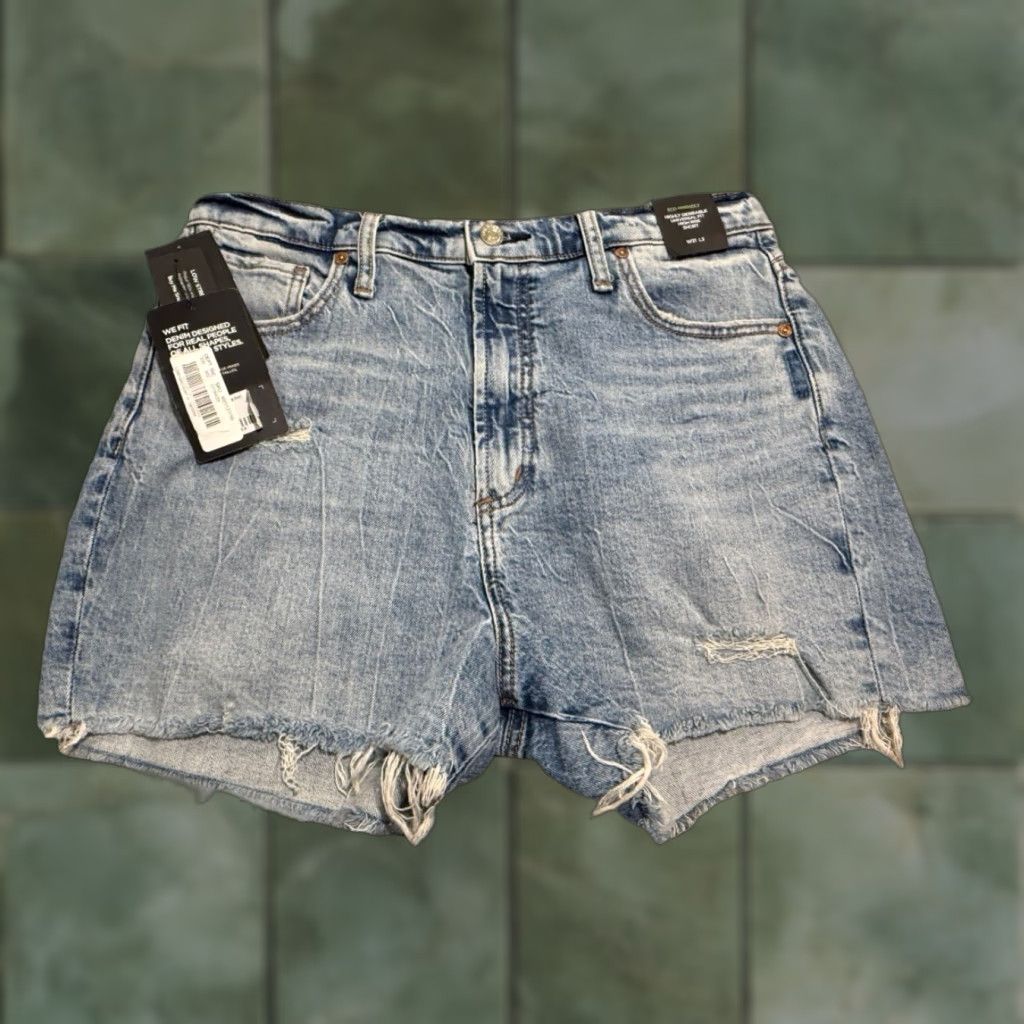 Silver Jeans Co. Silver Jeans NWT HIGHLY DESIRABLE SHORT 31x3 Blue High Rise Denim Shorts Size 31" - 1 Thumbnail