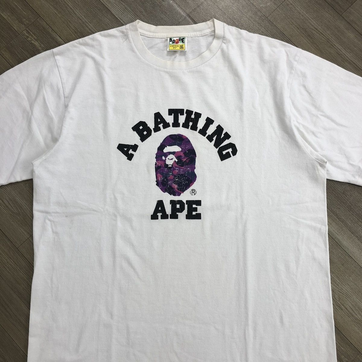 Bape A Bathing Ape Galaxy Head Big Logo Bape White Tee Hypebeast Size US XXL / EU 58 / 5 - 2 Thumbnail