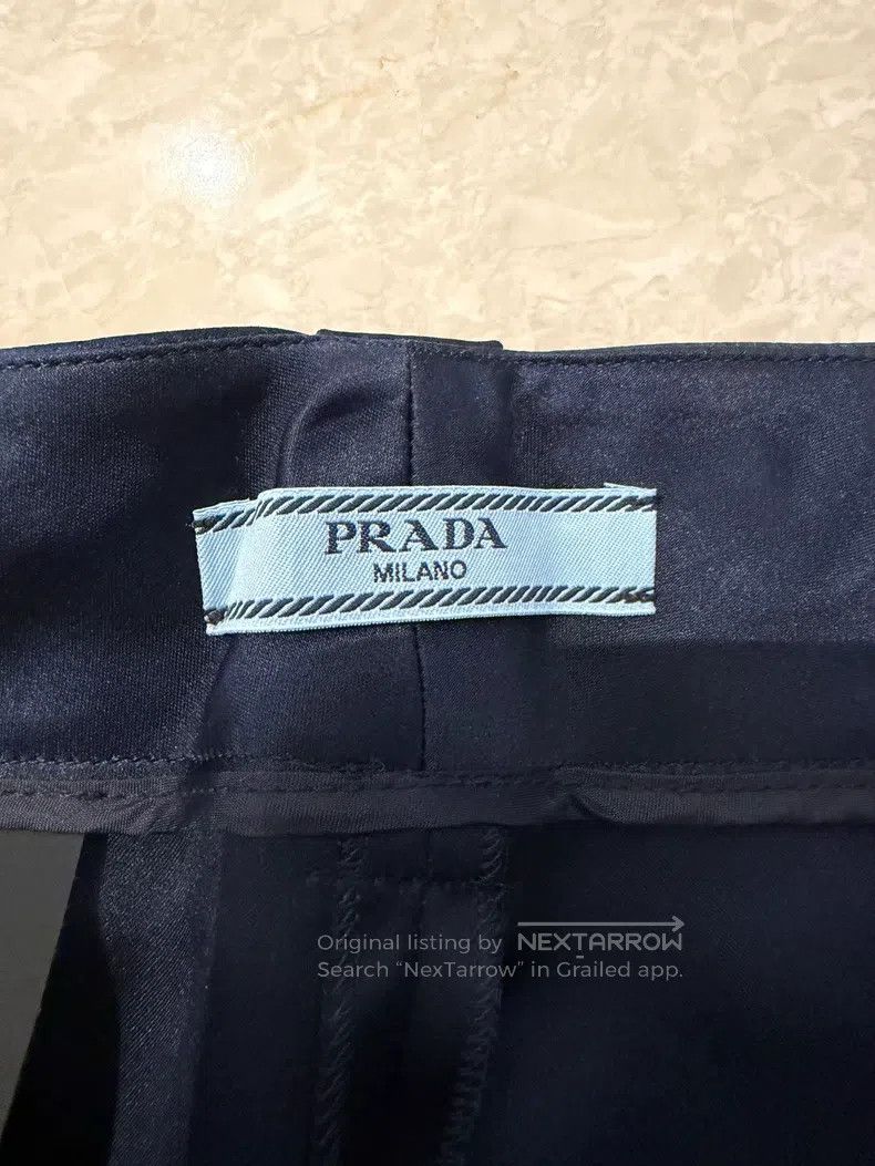 Prada Prada Triangle standard cycling pants and trousers Size US 40 / EU 56 - 4 Thumbnail
