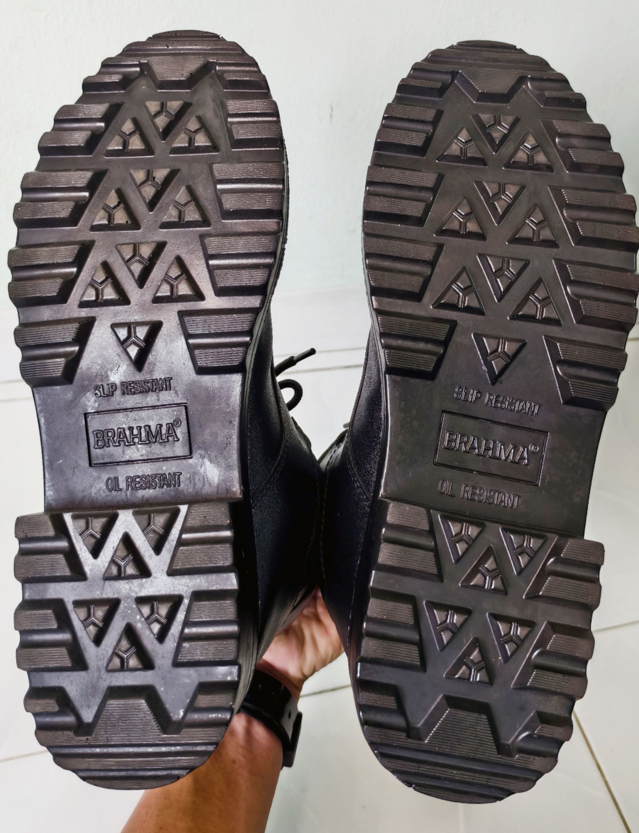BRAHMIN Brahma Escott Men's Soft Black Boot Slip & Oil Resistant Size US 11 / EU 44 - 7 Thumbnail