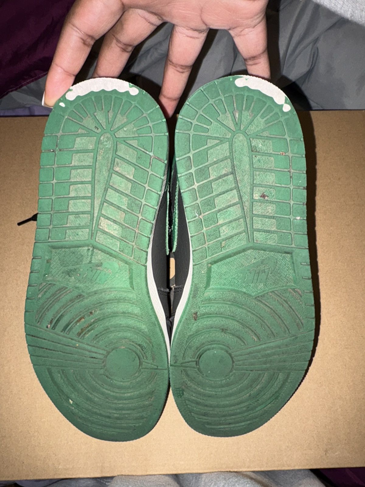 Jordan Brand Air Jordan 1’s Retro Pine Greens Size US 8.5 / EU 41-42 - 5 Thumbnail