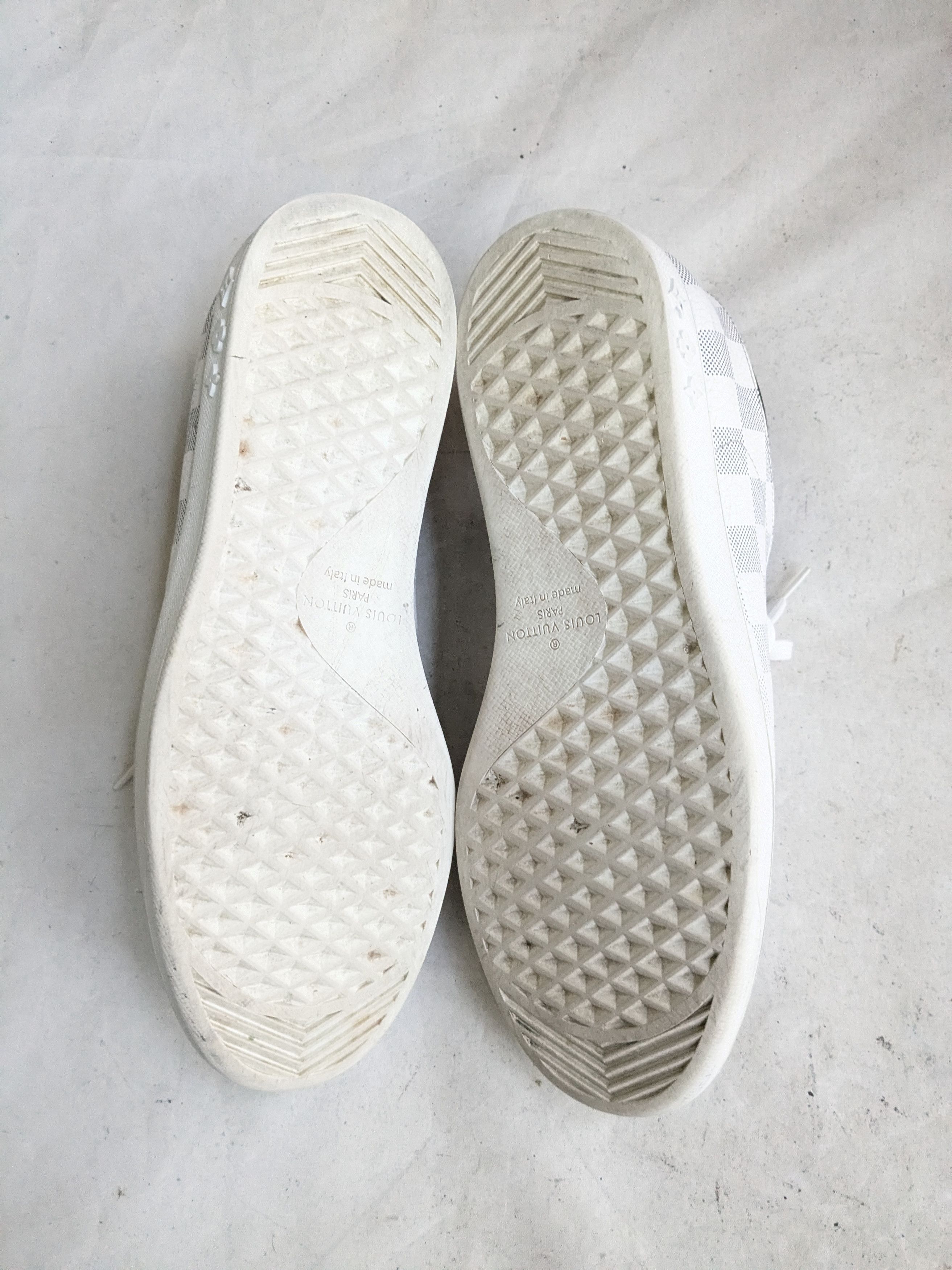 Louis Vuitton Louis Vuitton Sneakers White 10 Monogram Logo High Tops Size US 10 / EU 43 - 16 Thumbnail