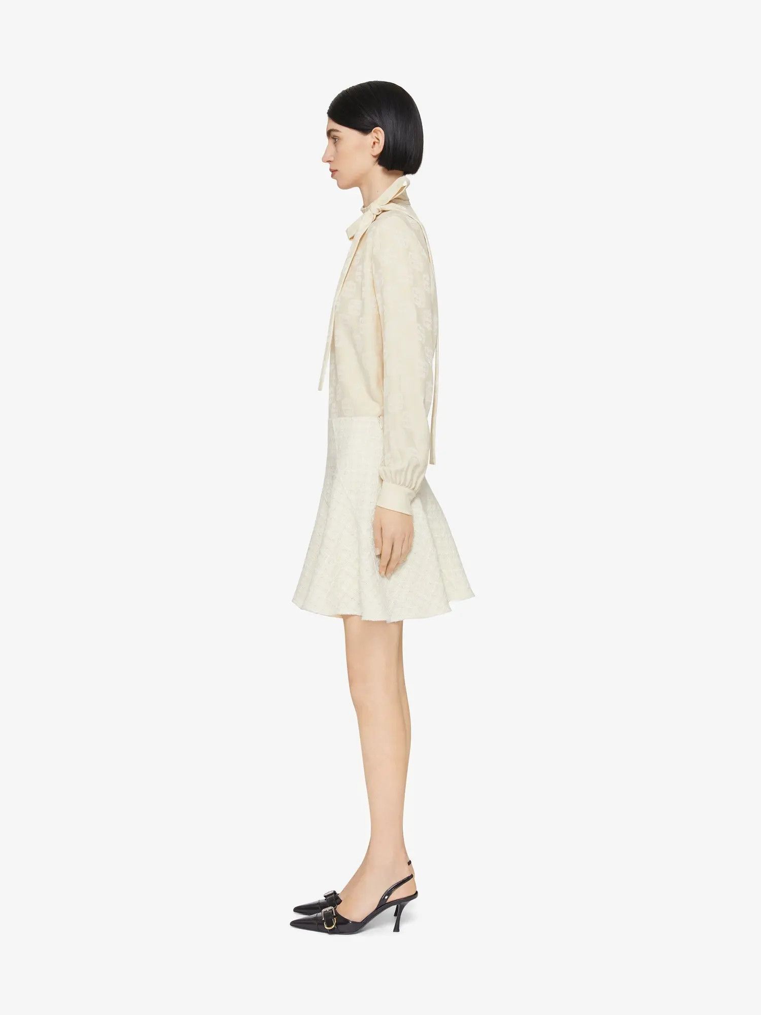 Givenchy o1w1db10825 Lavalliere Blouse in Ecru Size XS / US 0-2 / IT 36-38 - 2 Thumbnail