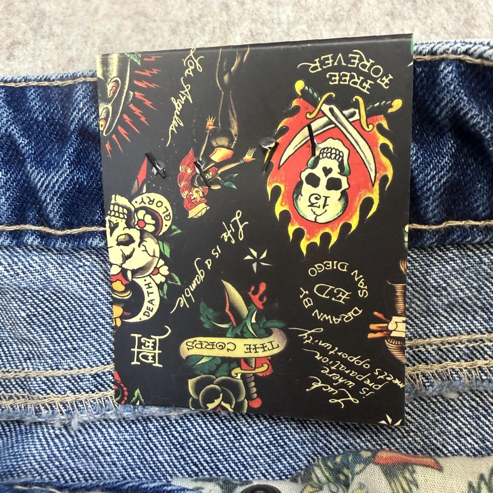Ed Hardy Ed Hardy Jeans Mens 30 Light Wash Baggy Koi Dragon Tiger Snake Graphic Jeans Size US 30 / EU 46 - 6 Thumbnail