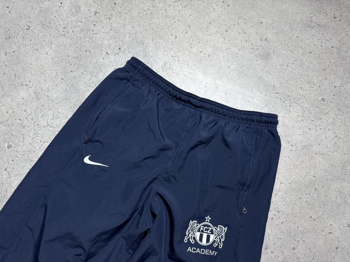Nike Nike Vintage Nylon Track Suit Jacket & Pants Drill Swoosh Size US S / EU 44-46 / 1 - 14 Thumbnail