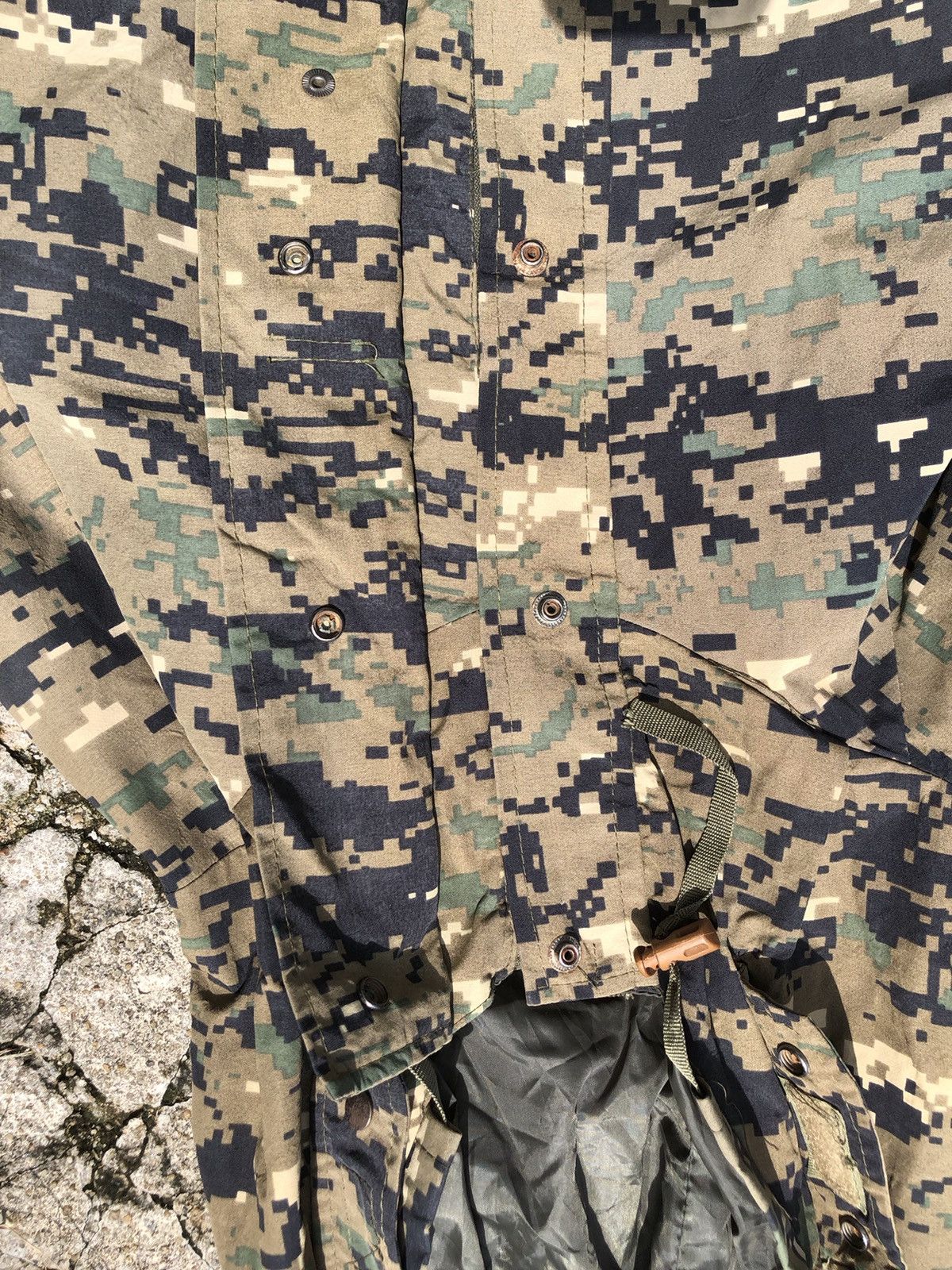 Japanese Brand × Vintage Vintage Army Camouflage Light Jacket Size US L / EU 52-54 / 3 - 8 Thumbnail
