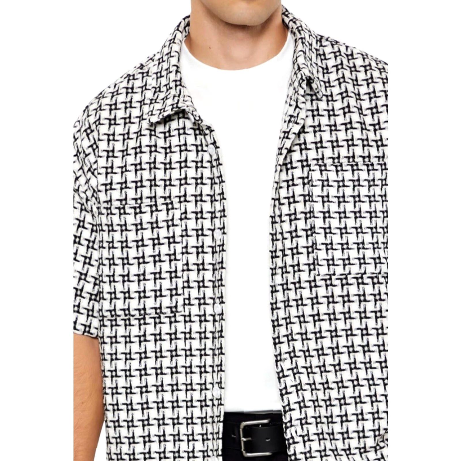 Forever 21 FOREVER 21 Shirt - Men - NWT Textured Geo - Black/White - Size S - Button-Up, Short Sleeve Size US S / EU 44-46 / 1 - 4 Thumbnail