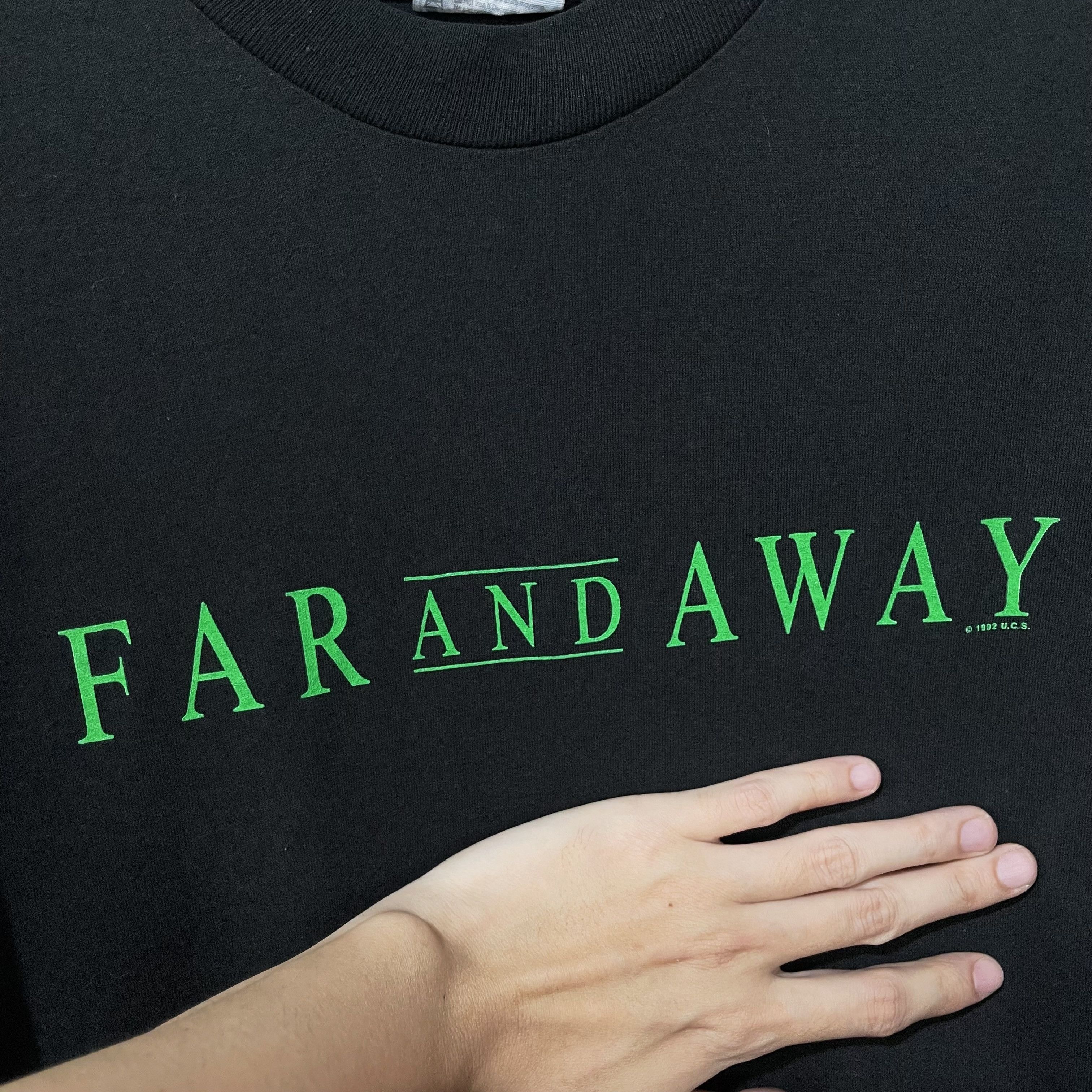 Vintage Vintage 1992 Far and Away Movie T-Shirt Size US XL / EU 56 / 4 - 2 Thumbnail