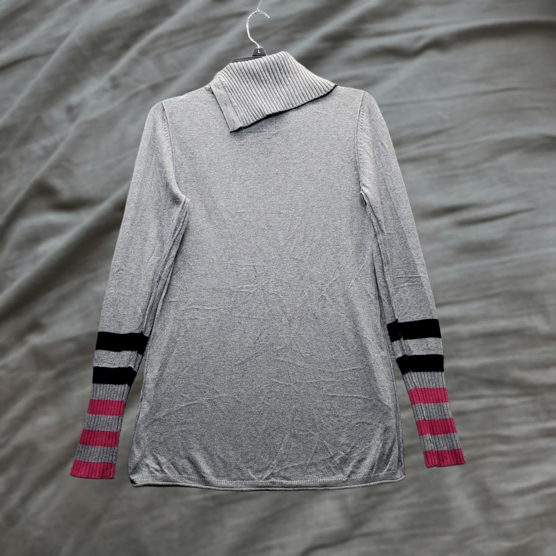 American Eagle Outfitters American Eagle Outfitters Sweater Womens Large Multi Split Cowl Neck Pullover Size L / US 10 / IT 46 - 1 Thumbnail