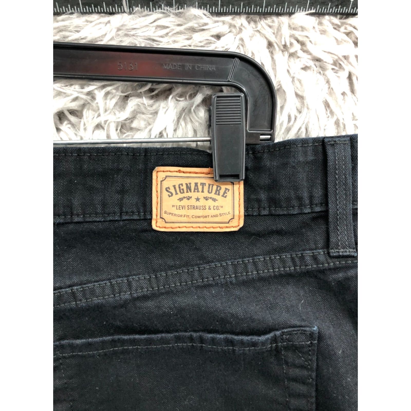 Levi's Levi's Womens Chino Pants Bootcut 18W Plus Size High Rise Black 29 Inseam Knit Fabric Pockets Elastic Waist Regular Size 40" / US 18 - 6 Thumbnail