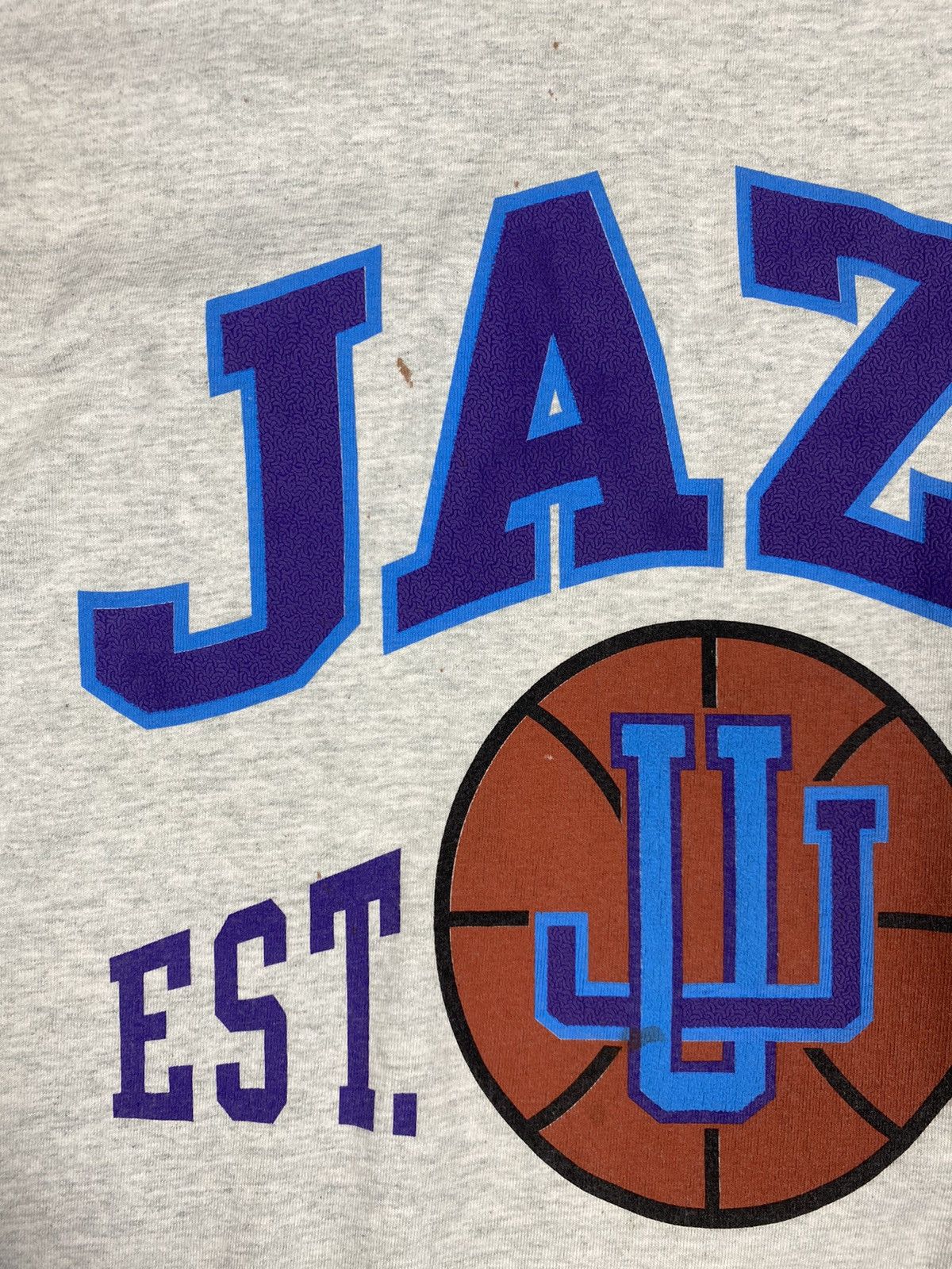 NBA × Vintage Vintage 90s Utah Jazz NBA T shirt Tee Size S Size US L / EU 52-54 / 3 - 10 Thumbnail