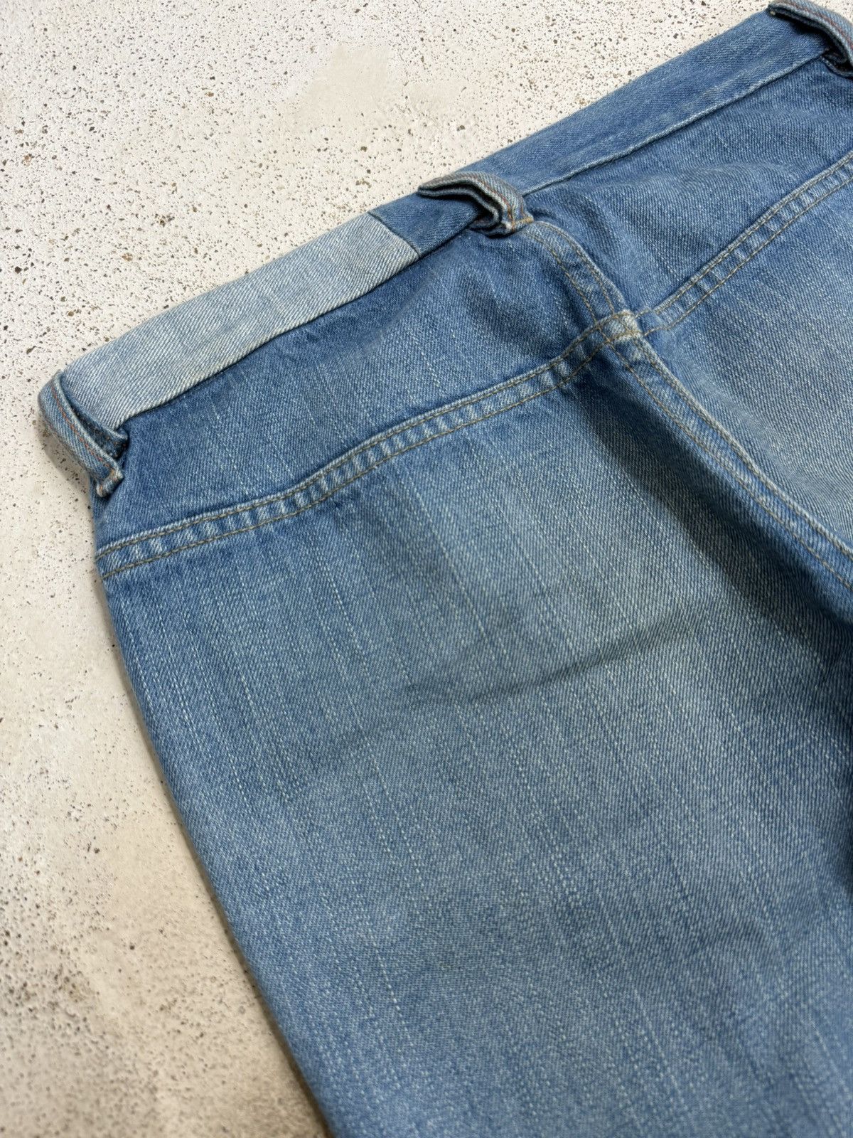Diesel Vintage Diesel Wide Leg Flare Unisex Whisker Denim Size 26" / US 2 / IT 38 - 11 Thumbnail