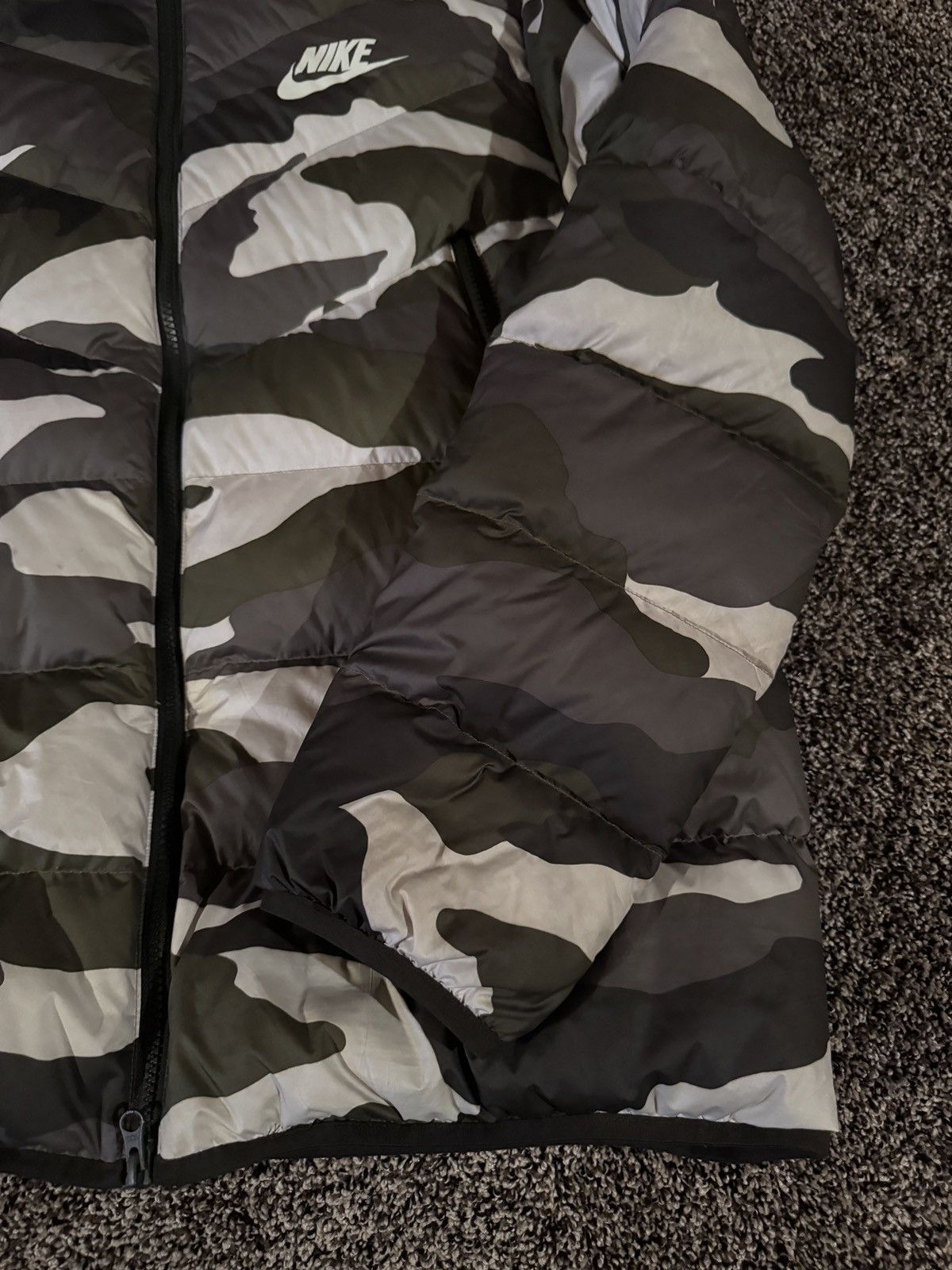 Nike Nike Sportswear Windrunner hooded Jacket Camouflage Green Size US L / EU 52-54 / 3 - 2 Thumbnail