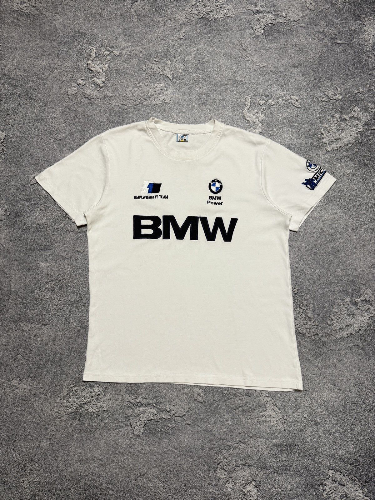 BMW × Vintage Vintage BMW Tee Shirt Thrashed Size US M / EU 48-50 / 2 - 1 Thumbnail