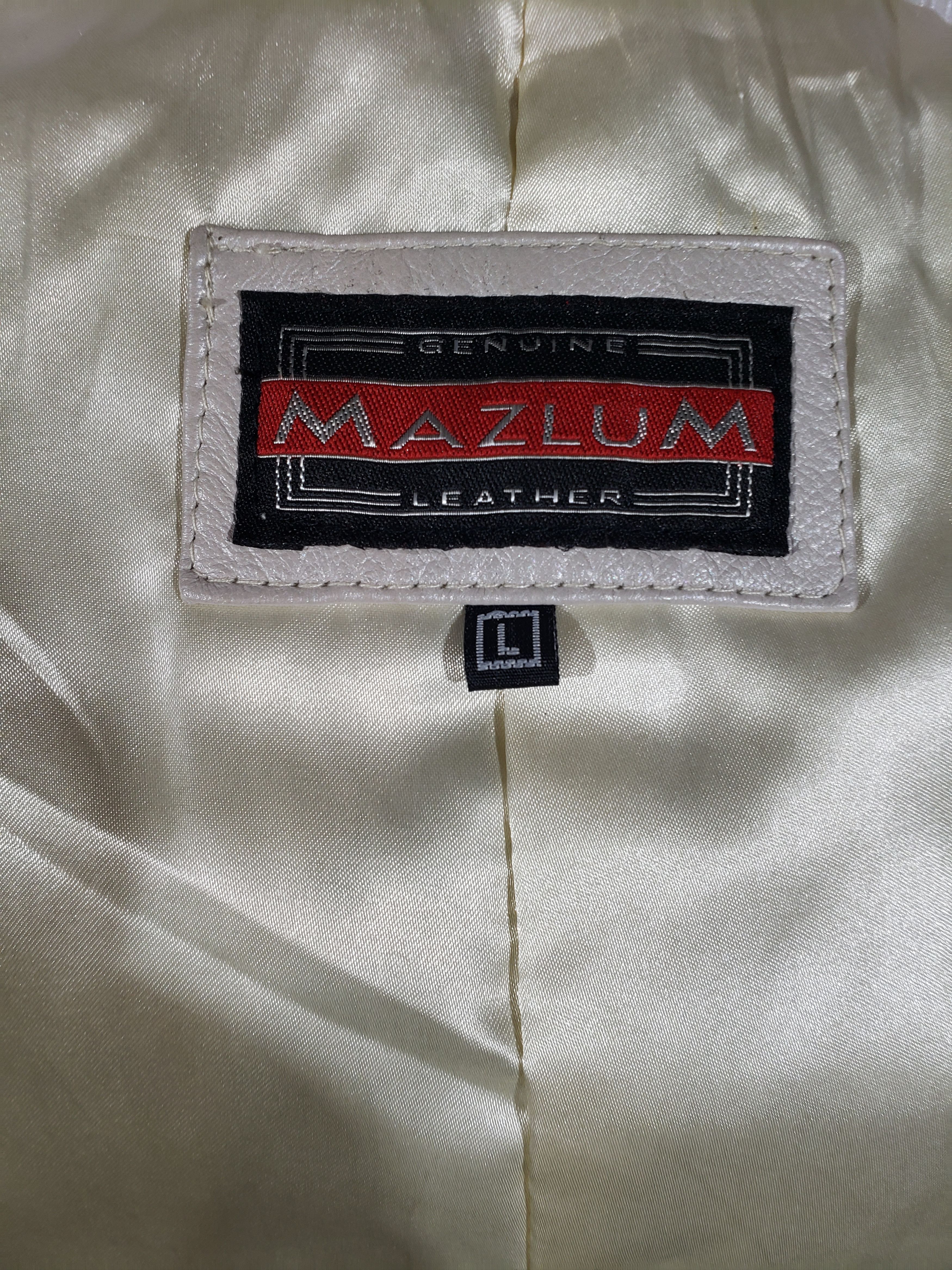Other Elegant women's long leather jacket. Size M / US 6-8 / IT 42-44 - 9 Thumbnail