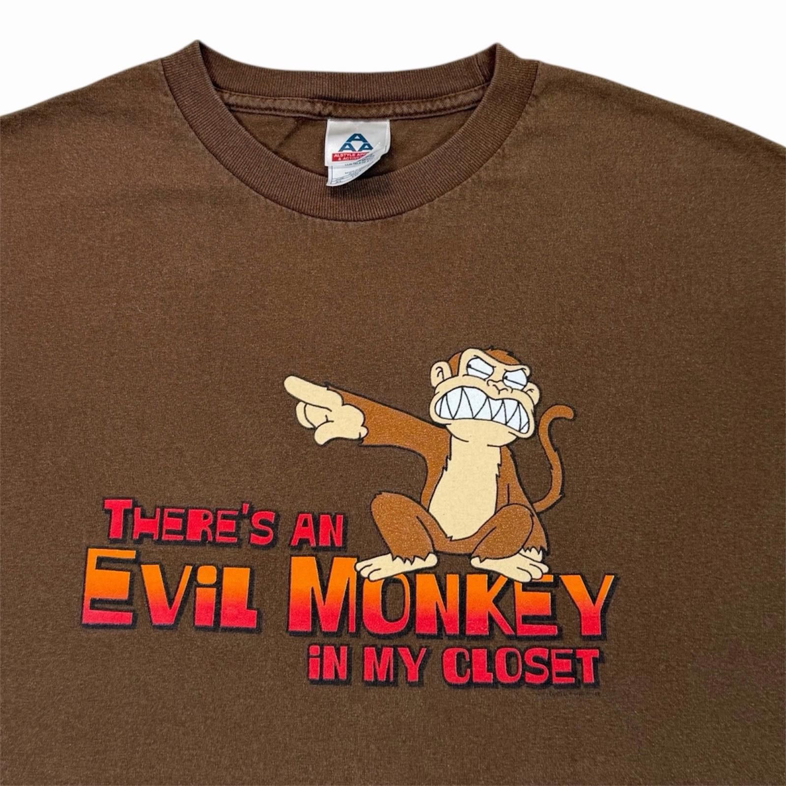 AAA 2005 Family Guy There's an Evil Monkey in my Closet Shirt XL Size US XL / EU 56 / 4 - 2 Thumbnail