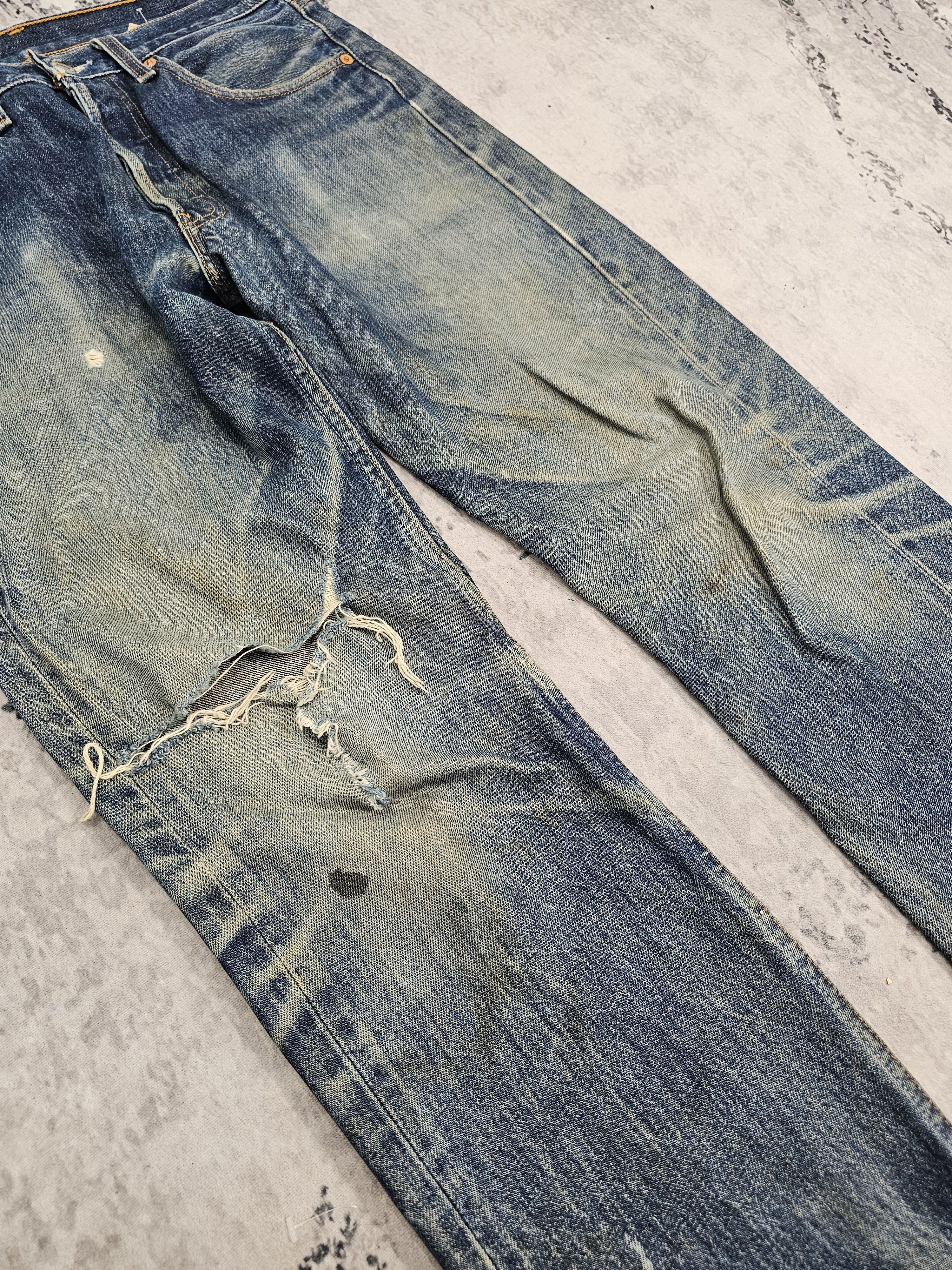 Levi's Vintage Clothing Vtg 90'S LEVIS 501 Distressed Stone Wash Blue Jeans L0521 Size US 31 - 5 Thumbnail