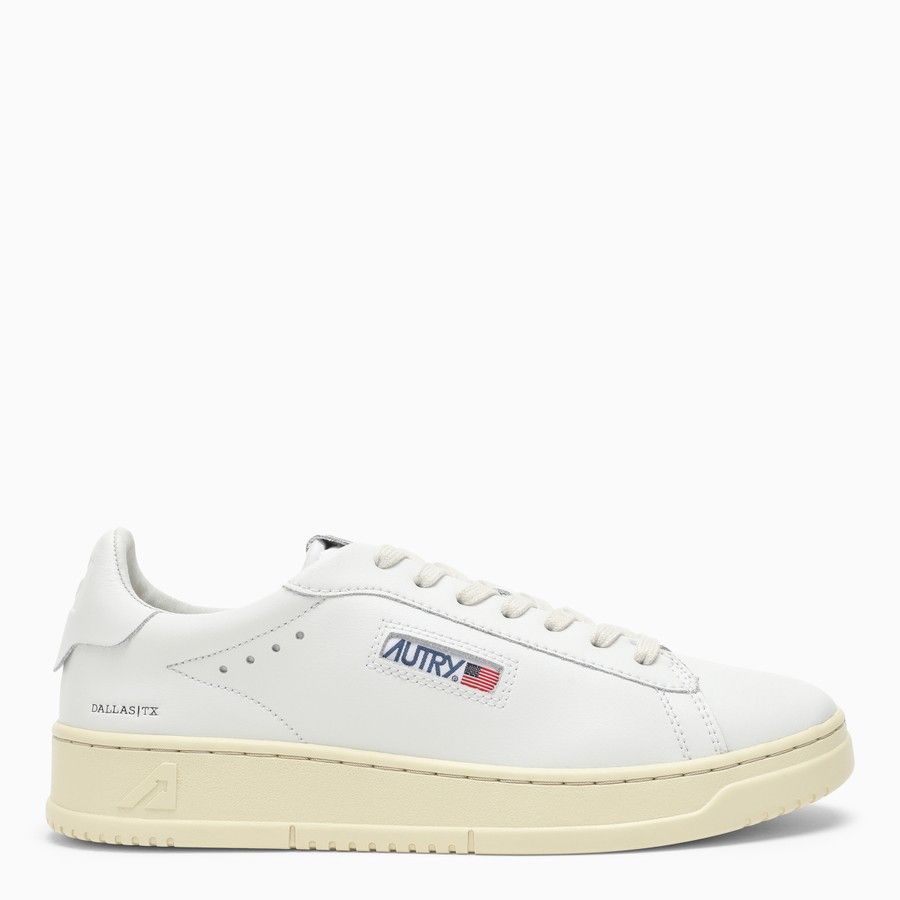 o1d2blof0824 Low-Top Sneakers in White